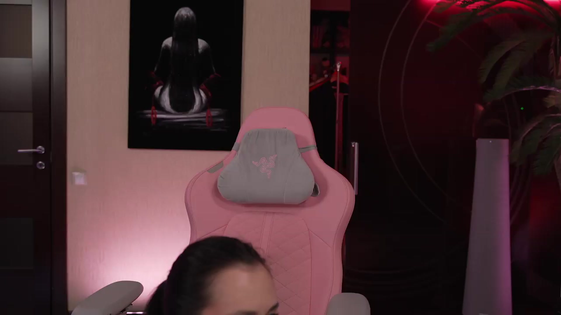Gallery image thumbnail from GoGoDr3am's myfreecams stream on, 05/19/2026, 24:00 image 11 of 20