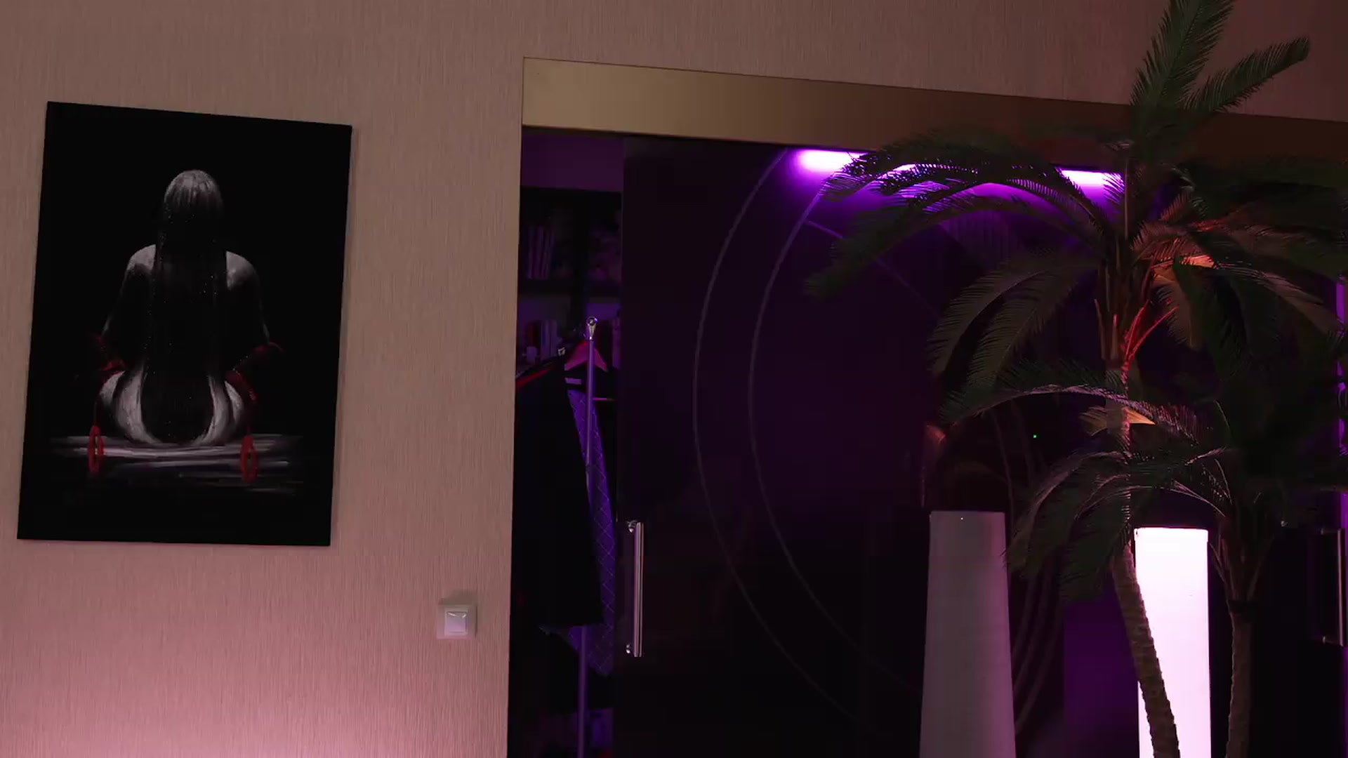 Gallery image thumbnail from GoGoDr3am's myfreecams stream on, 05/20/2026, 24:42 image 15 of 20