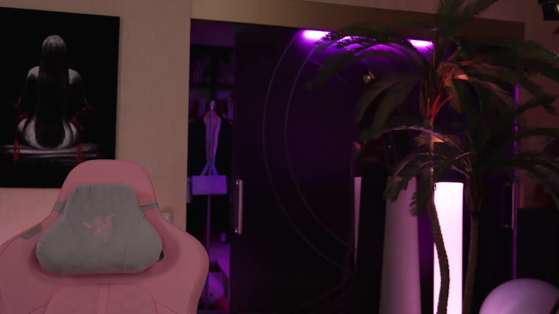 Gallery image thumbnail from GoGoDr3am's myfreecams stream on, 05/22/2026, 01:55 image 1 of 20