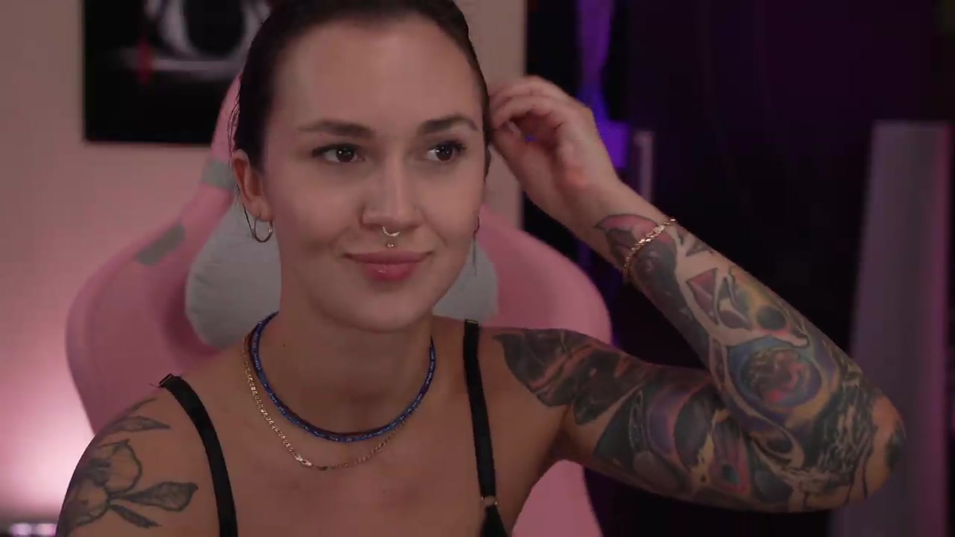 Gallery image thumbnail from GoGoDr3am's myfreecams stream on, 05/29/2026, 02:20 image 12 of 20
