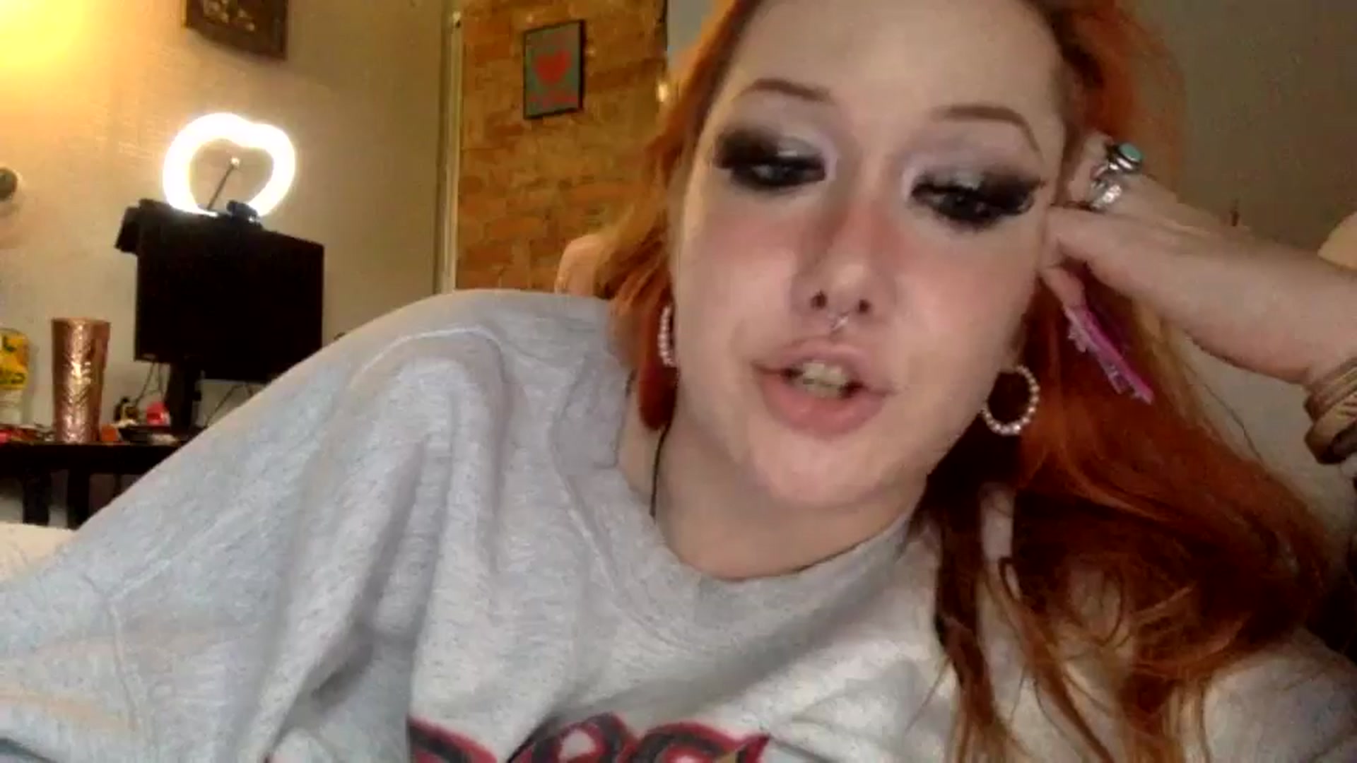 Gallery image thumbnail from GodJezebel's myfreecams stream on, 10/12/2025, 12:20 image 13 of 20