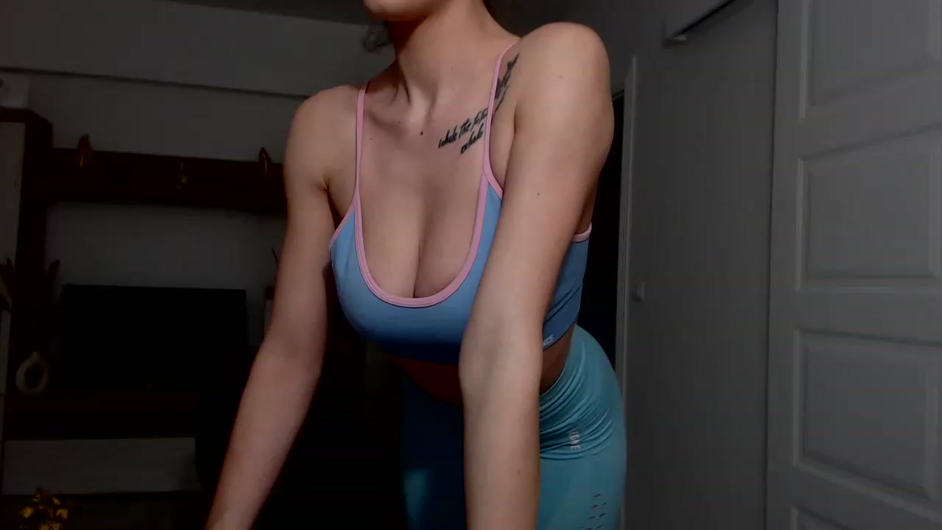 Gallery image thumbnail from GoddesFreya's myfreecams stream on, 11/22/2022, 14:31 image 4 of 20