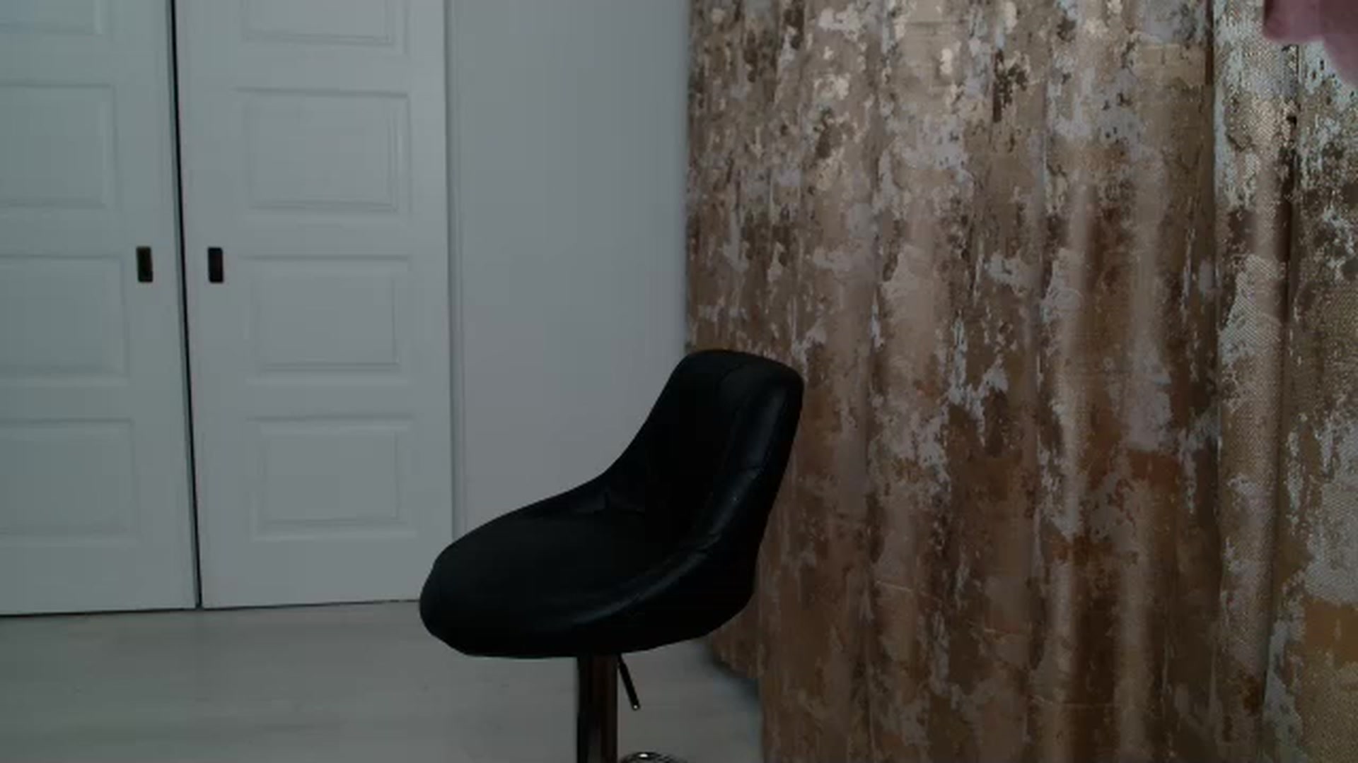 Gallery image thumbnail from GoddesFreya's myfreecams stream on, 05/08/2023, 16:57 image 18 of 20