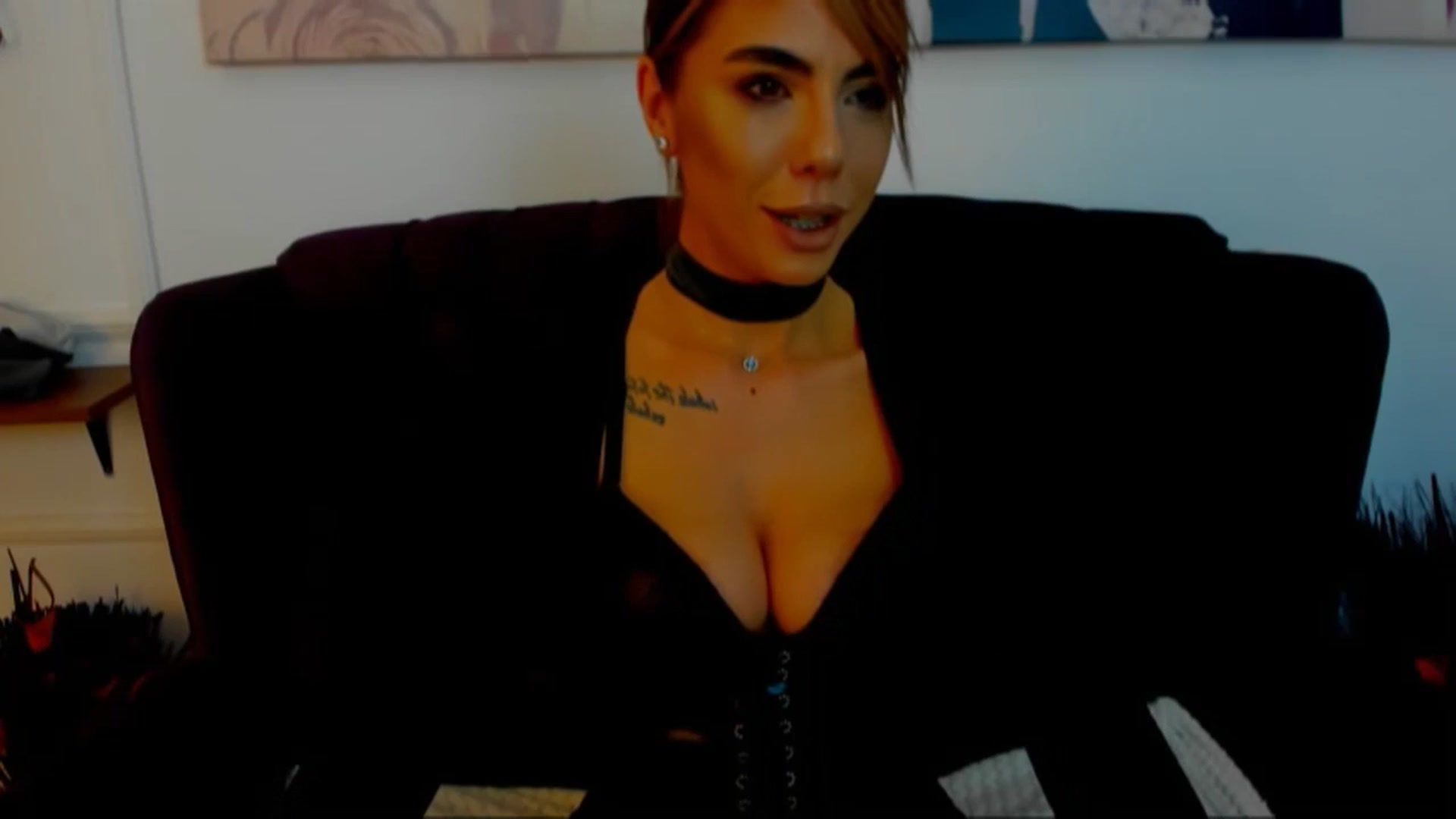 Gallery image thumbnail from GoddesFreya's myfreecams stream on, 04/26/2024, 16:35 image 15 of 20