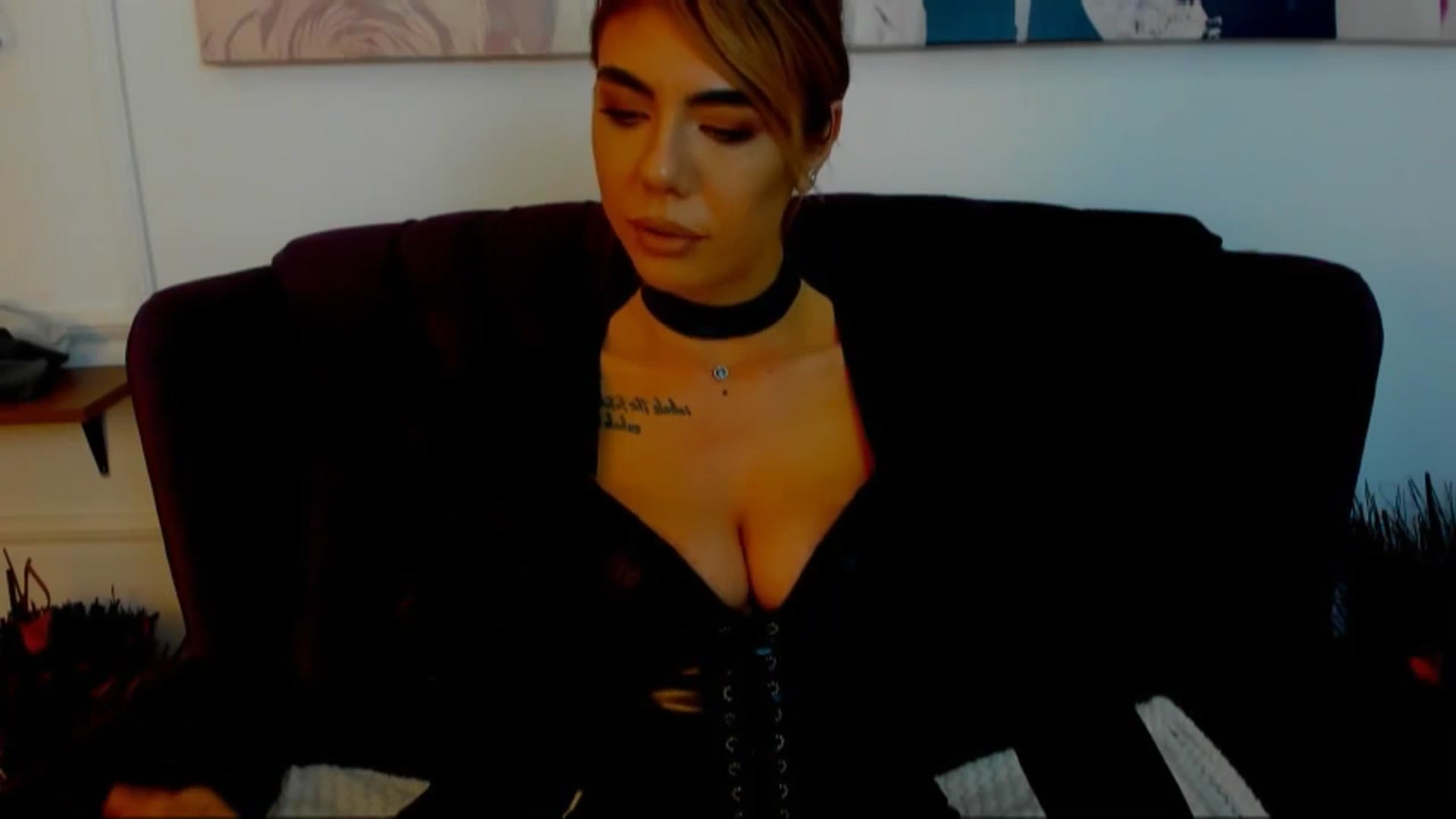 Gallery image thumbnail from GoddesFreya's myfreecams stream on, 04/26/2024, 16:35 image 7 of 20