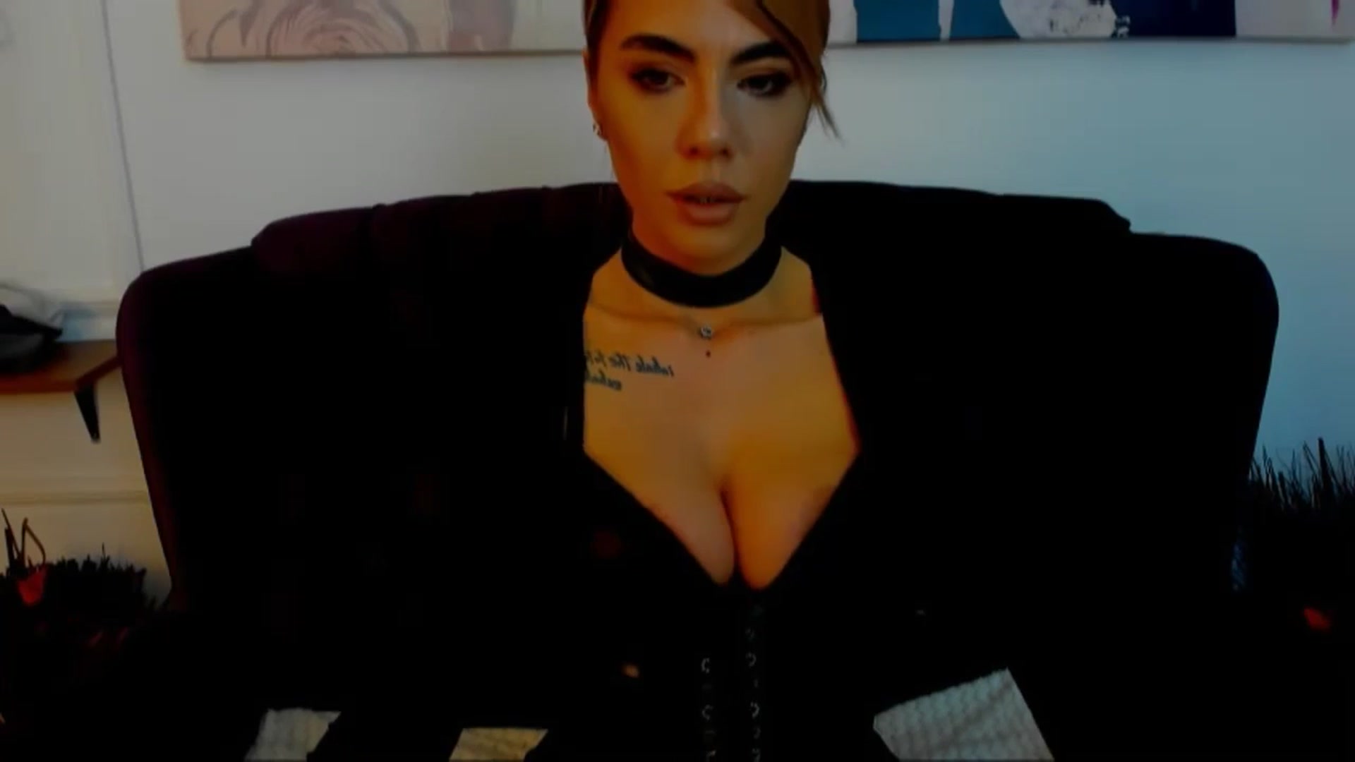 Gallery image thumbnail from GoddesFreya's myfreecams stream on, 04/26/2024, 16:35 image 10 of 20