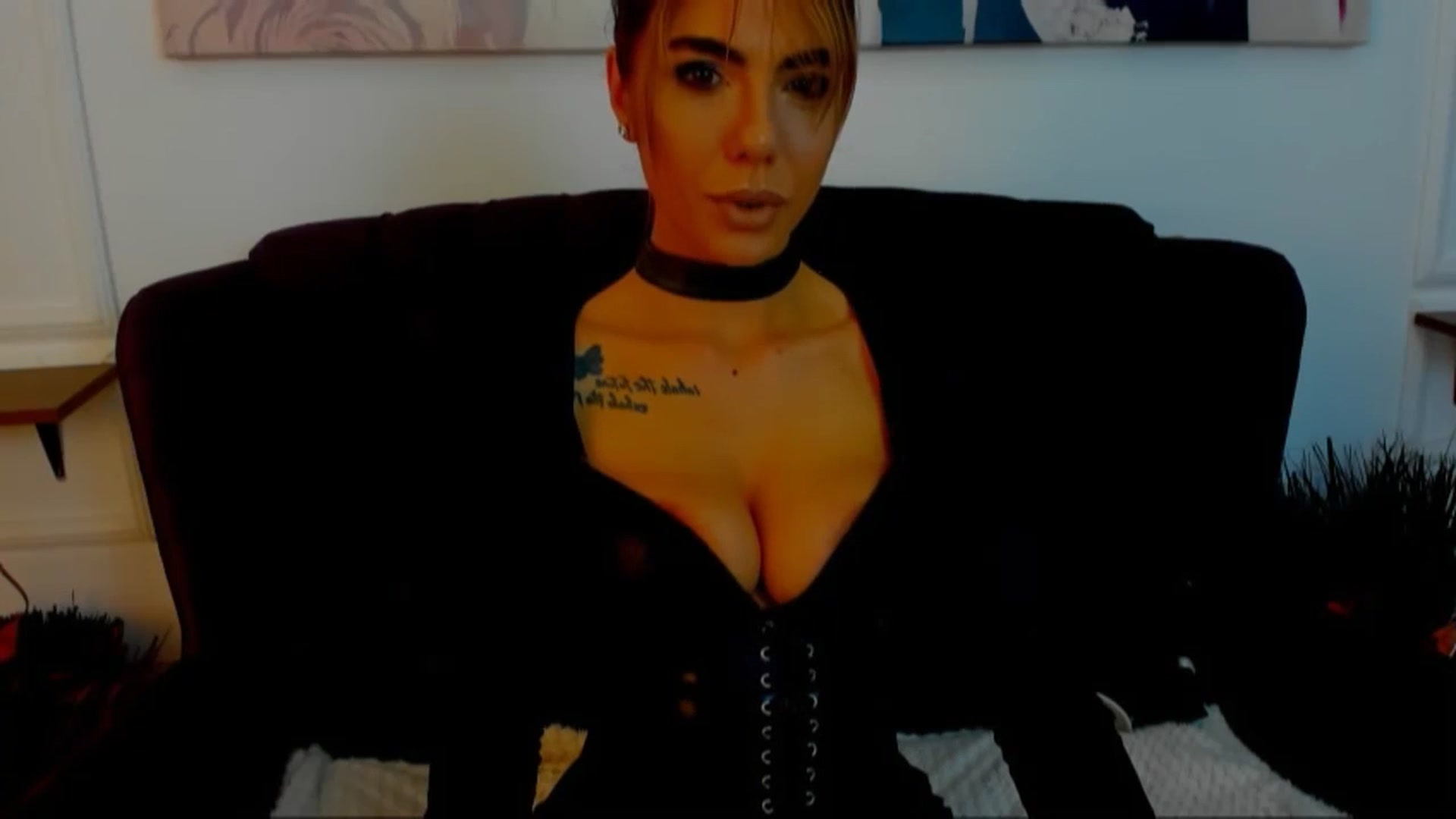 Gallery image thumbnail from GoddesFreya's myfreecams stream on, 04/29/2024, 14:38 image 12 of 20