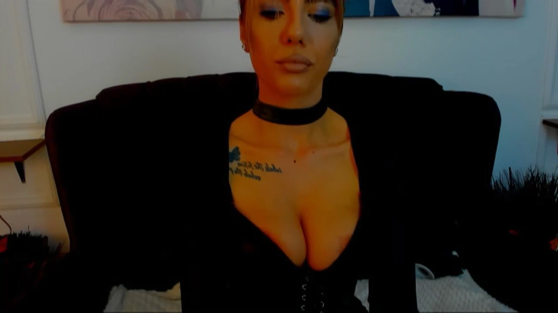 Gallery image thumbnail from GoddesFreya's myfreecams stream on, 04/29/2024, 14:38 image 14 of 20