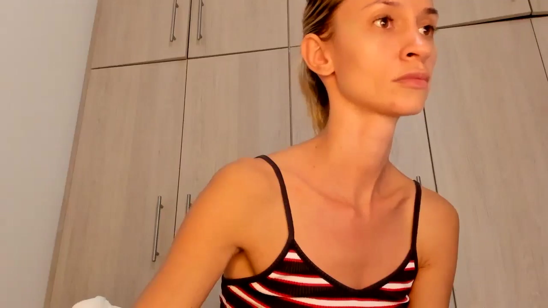 Gallery image thumbnail from GoddesSophie's myfreecams stream on, 10/30/2024, 12:39 image 4 of 20