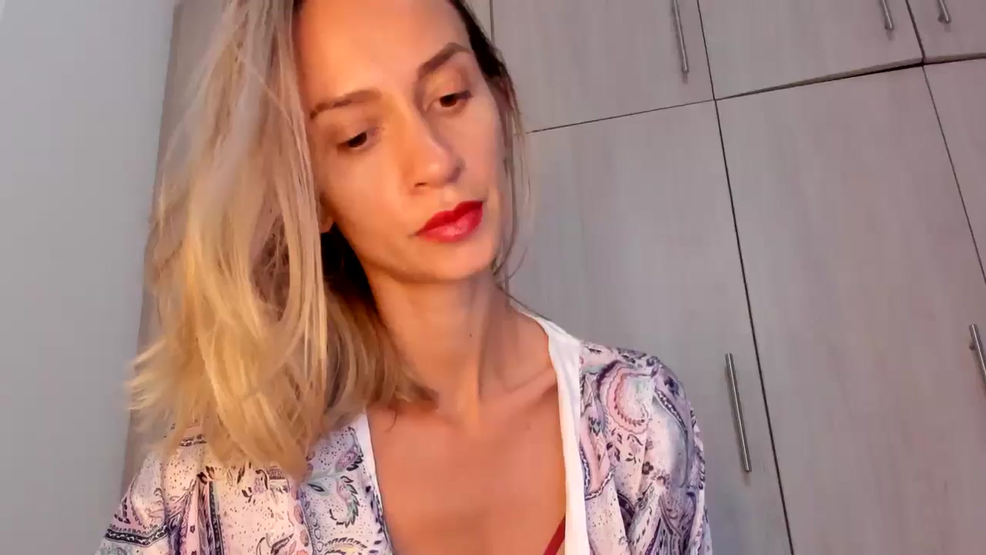 Gallery image thumbnail from GoddesSophie's myfreecams stream on, 11/06/2024, 19:12 image 11 of 20