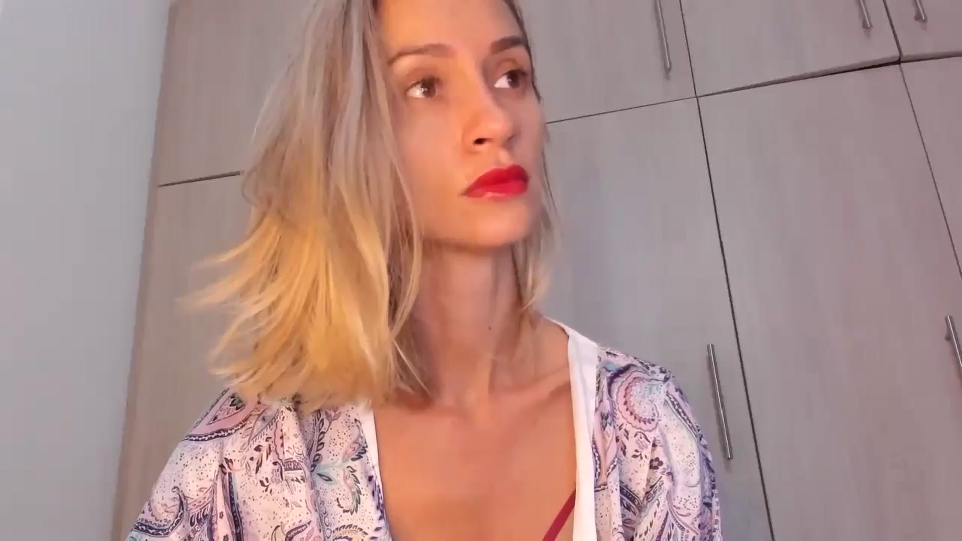 Gallery image thumbnail from GoddesSophie's myfreecams stream on, 11/06/2024, 19:12 image 12 of 20