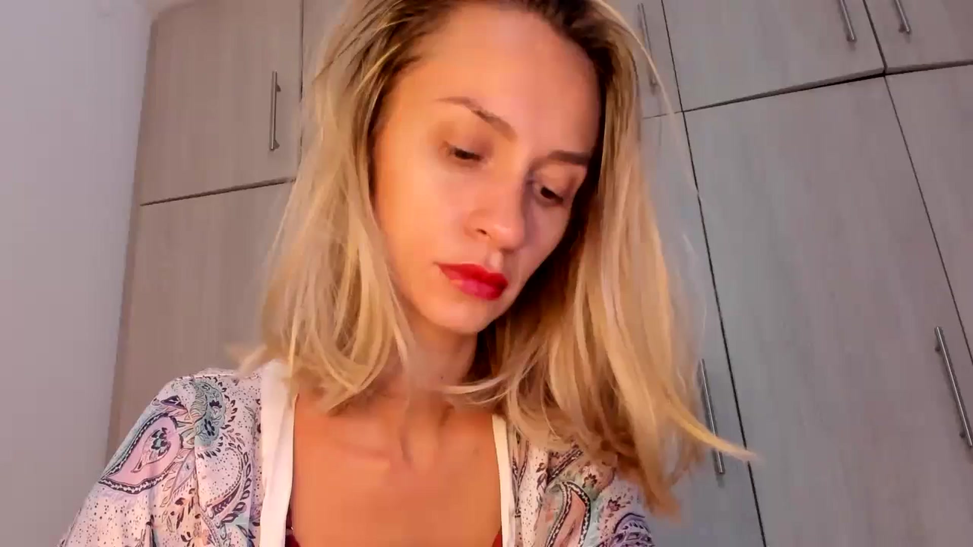 Gallery image thumbnail from GoddesSophie's myfreecams stream on, 11/06/2024, 19:12 image 2 of 20