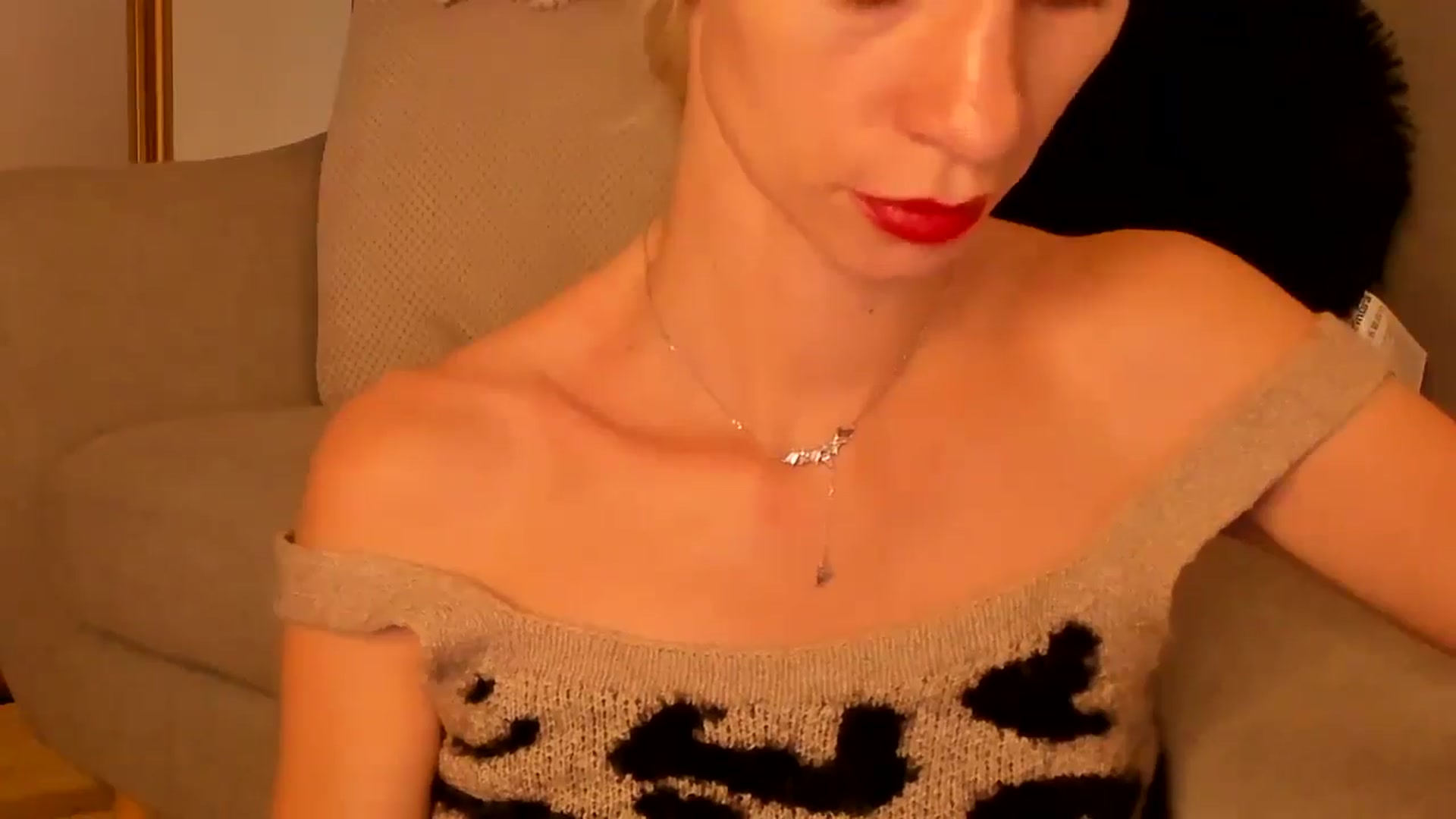 Gallery image thumbnail from GoddesSophie's myfreecams stream on, 12/20/2024, 14:45 image 3 of 20