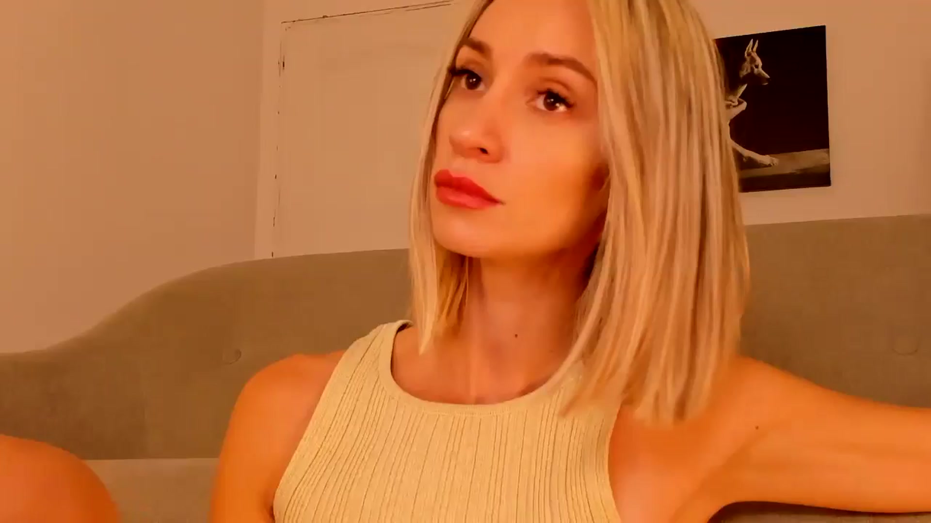 Gallery image thumbnail from GoddesSophie's myfreecams stream on, 11/01/2025, 16:09 image 9 of 20