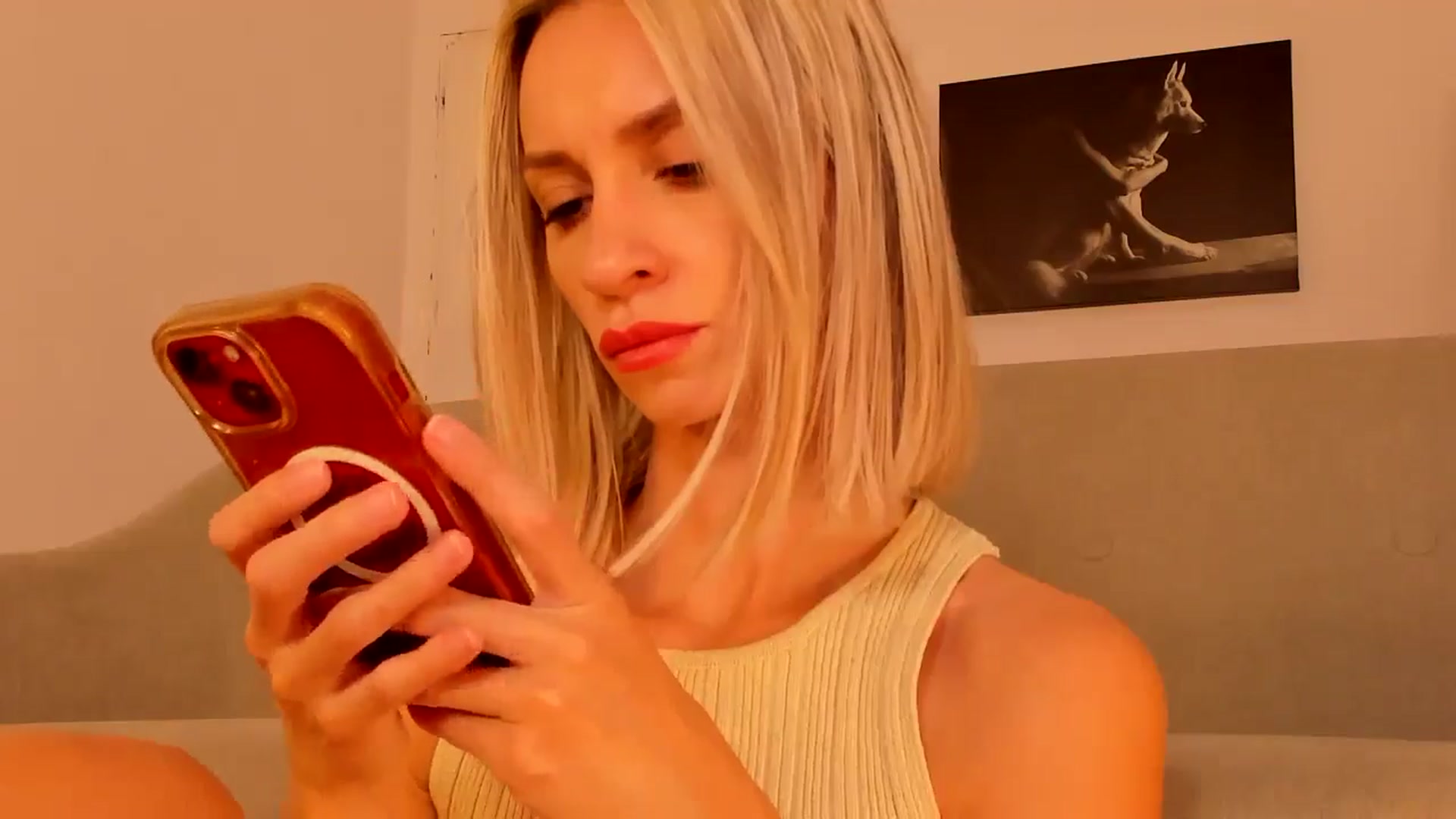 Gallery image thumbnail from GoddesSophie's myfreecams stream on, 11/01/2025, 16:09 image 6 of 20