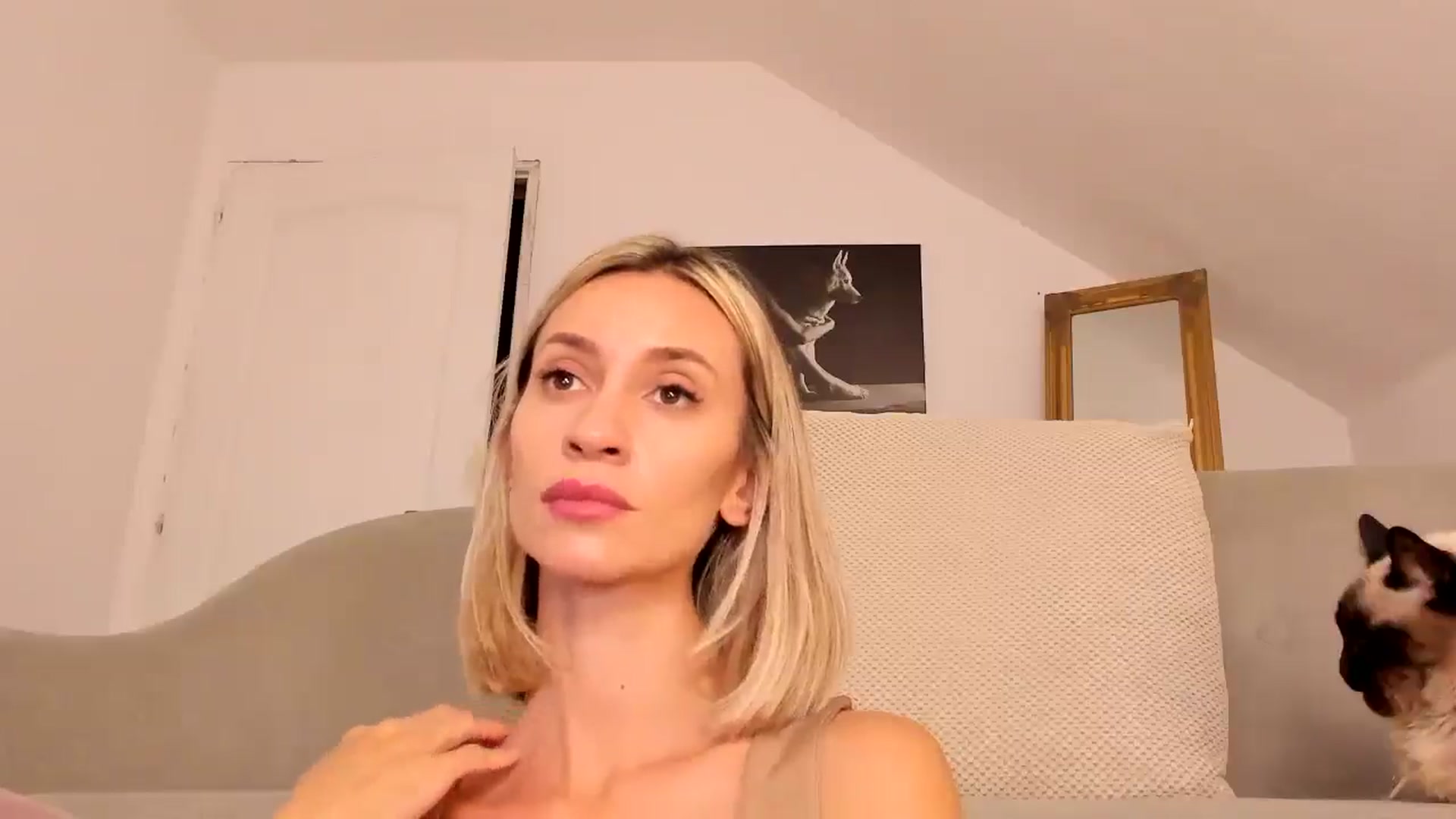 Gallery image thumbnail from GoddesSophie's myfreecams stream on, 11/02/2025, 16:39 image 19 of 20