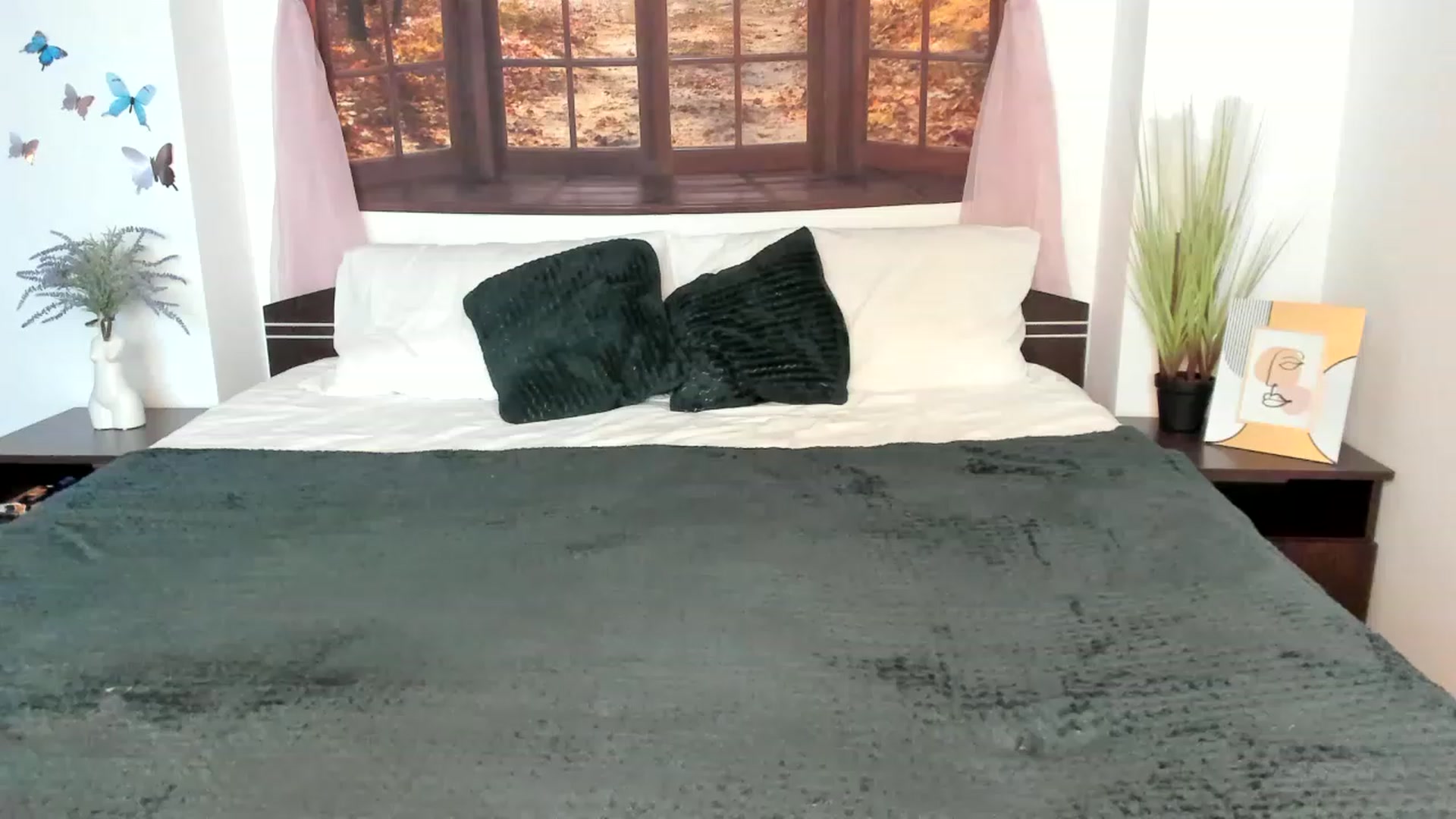 Gallery image thumbnail from GoddesSophy's myfreecams stream on, 05/08/2023, 07:35 image 1 of 20