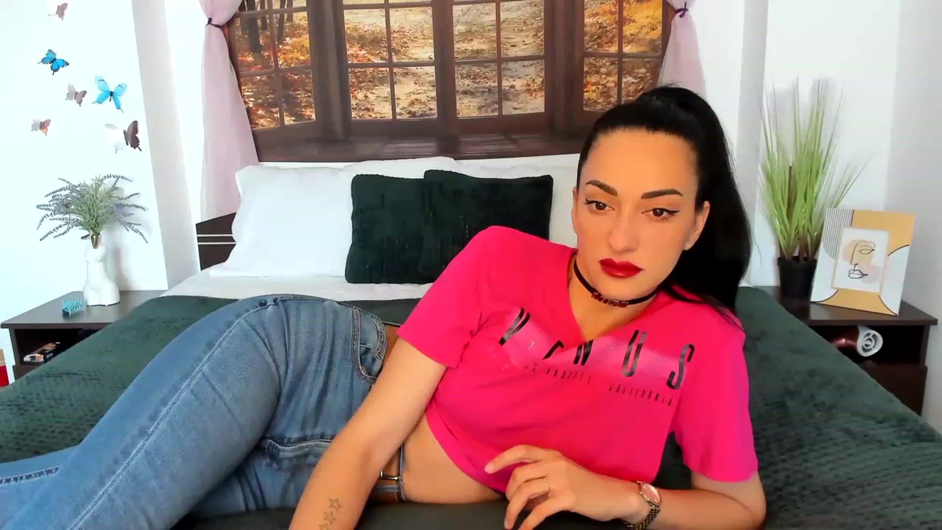 Gallery image thumbnail from GoddesSophy's myfreecams stream on, 05/23/2023, 08:12 image 8 of 20