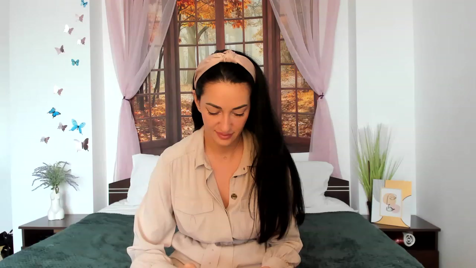 Gallery image thumbnail from GoddesSophy's myfreecams stream on, 05/27/2023, 09:09 image 7 of 20