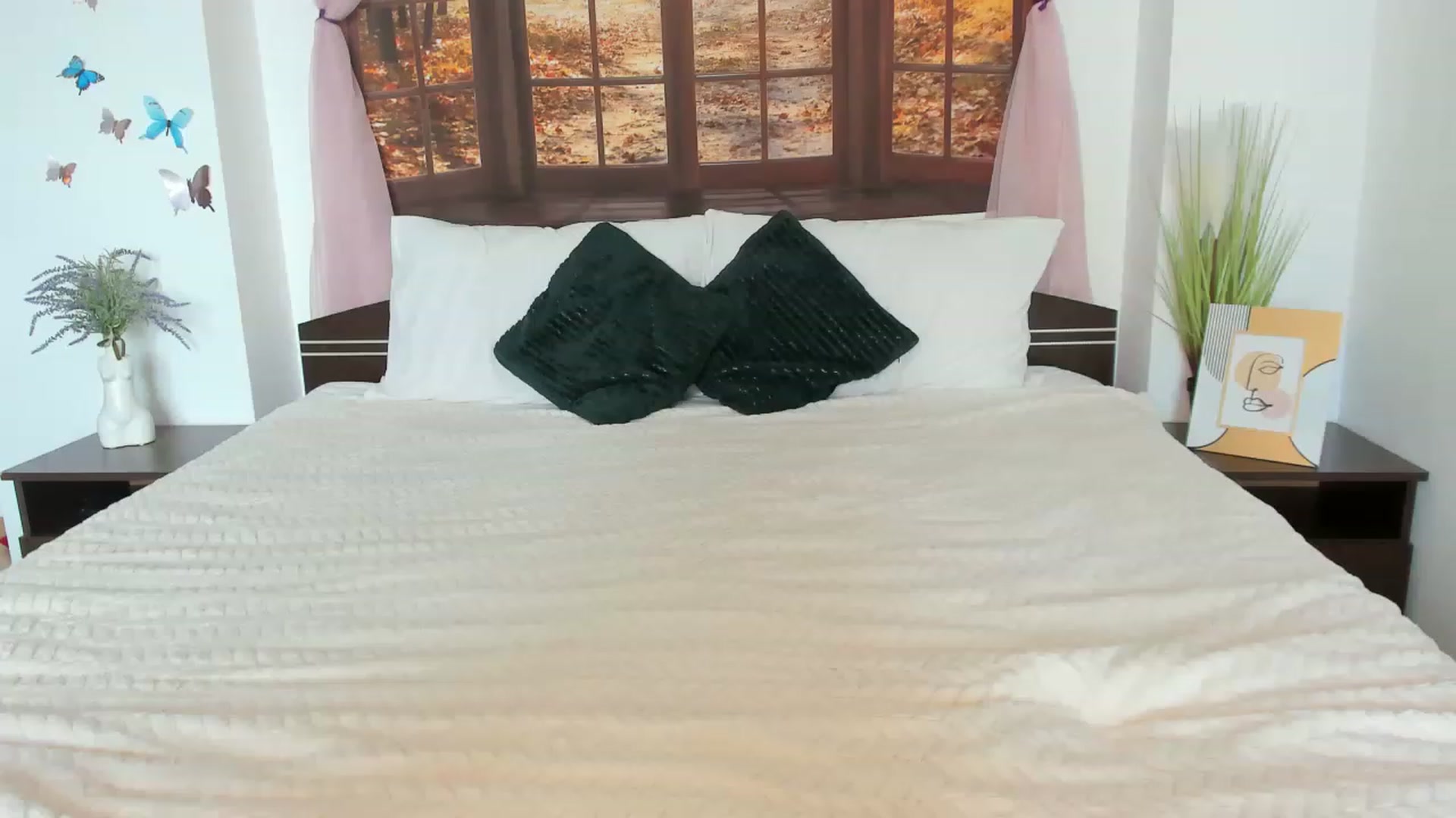 Gallery image thumbnail from GoddesSophy's myfreecams stream on, 06/15/2023, 08:20 image 18 of 20