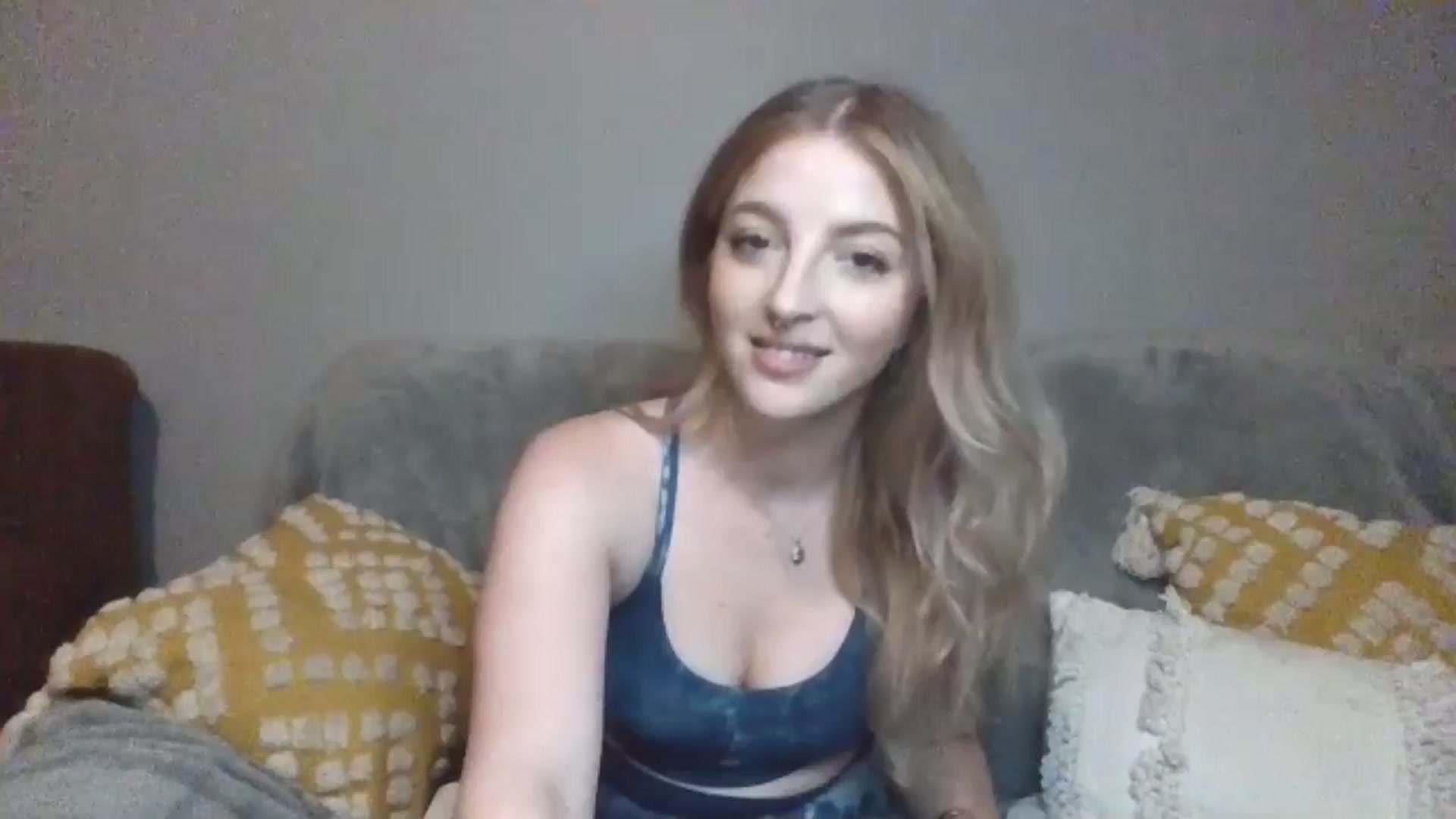 Gallery image thumbnail from GoddessAbbyJo's myfreecams stream on, 04/26/2024, 10:26 image 16 of 20