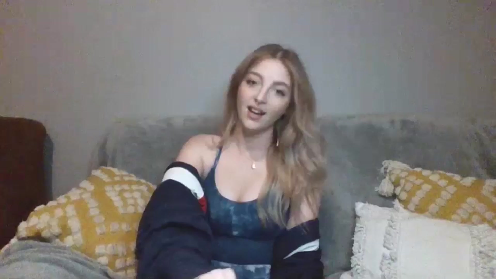Gallery image thumbnail from GoddessAbbyJo's myfreecams stream on, 04/26/2024, 10:26 image 9 of 20