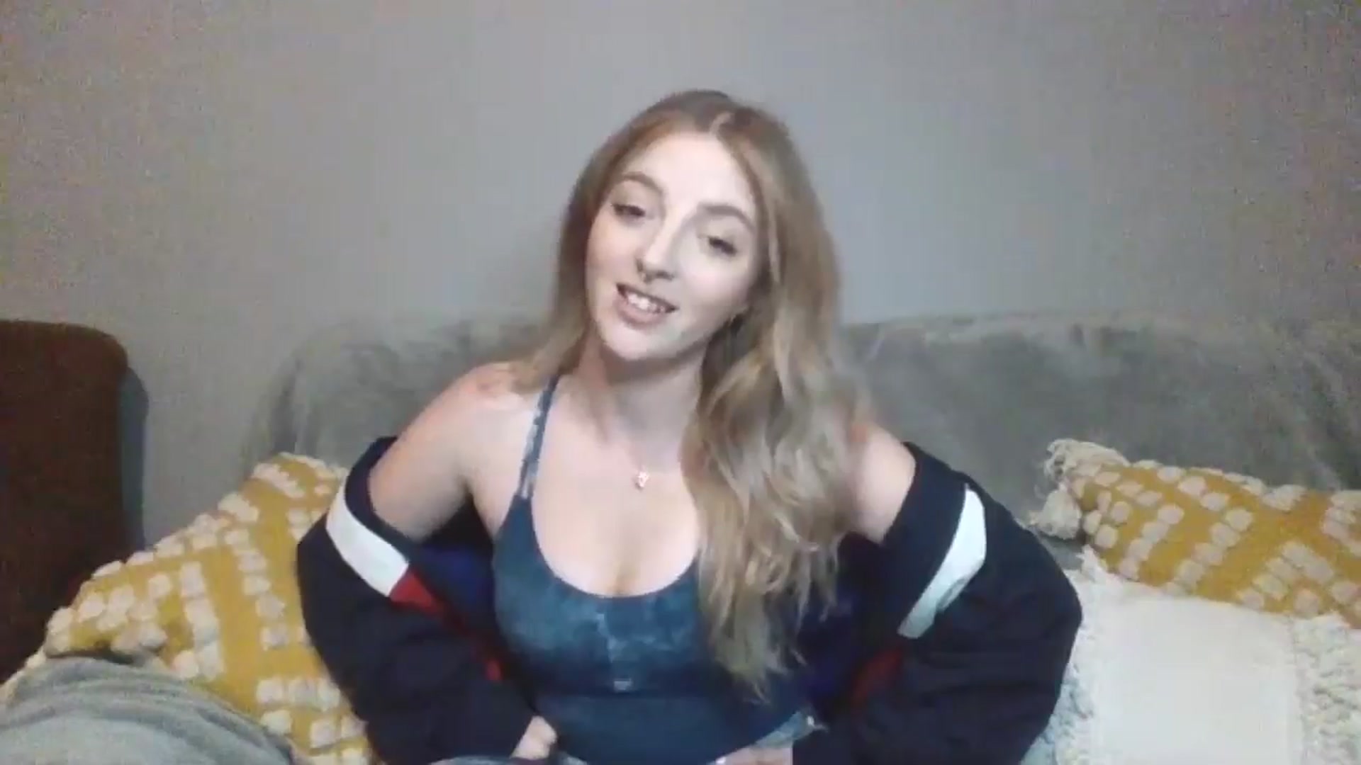 Gallery image thumbnail from GoddessAbbyJo's myfreecams stream on, 04/26/2024, 10:26 image 10 of 20