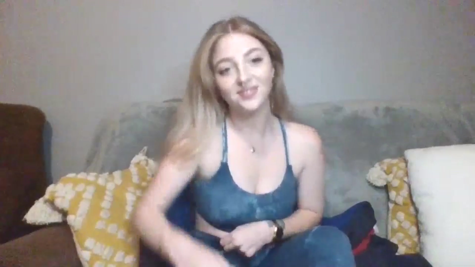 Gallery image thumbnail from GoddessAbbyJo's myfreecams stream on, 04/26/2024, 13:12 image 4 of 20