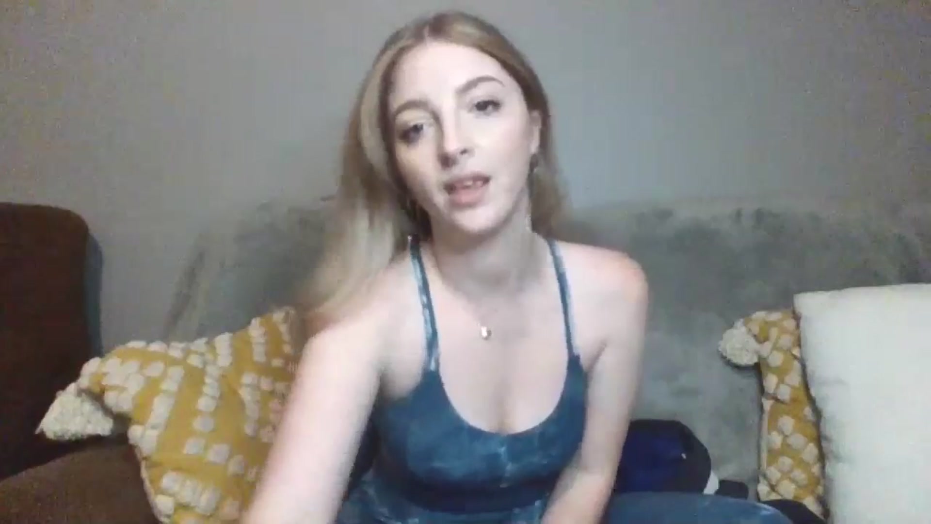 Gallery image thumbnail from GoddessAbbyJo's myfreecams stream on, 04/26/2024, 13:12 image 5 of 20