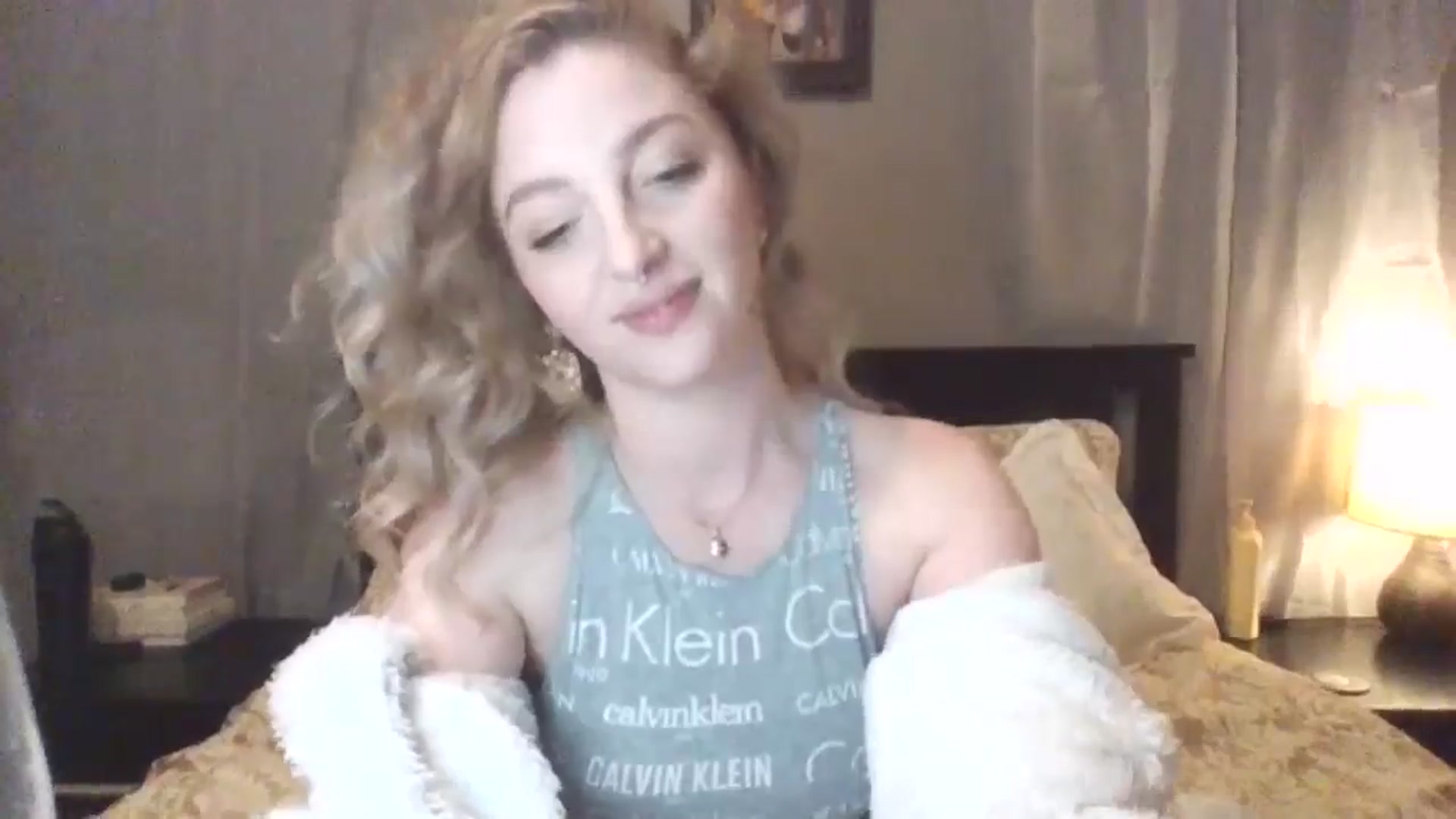 Gallery image thumbnail from GoddessAbbyJo's myfreecams stream on, 04/27/2024, 11:38 image 7 of 20