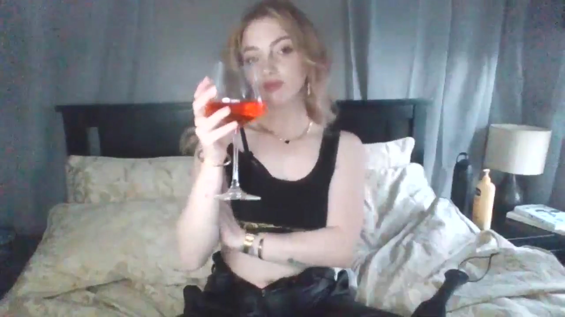Gallery image thumbnail from GoddessAbbyJo's myfreecams stream on, 05/03/2024, 06:42 image 18 of 20