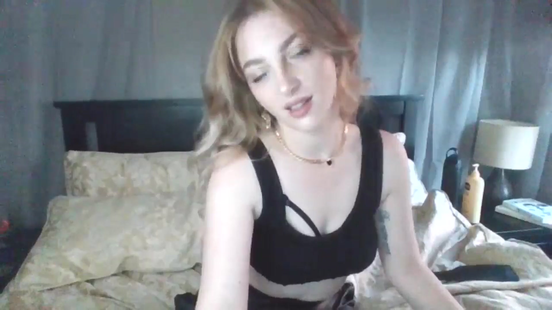 Gallery image thumbnail from GoddessAbbyJo's myfreecams stream on, 05/03/2024, 06:42 image 10 of 20