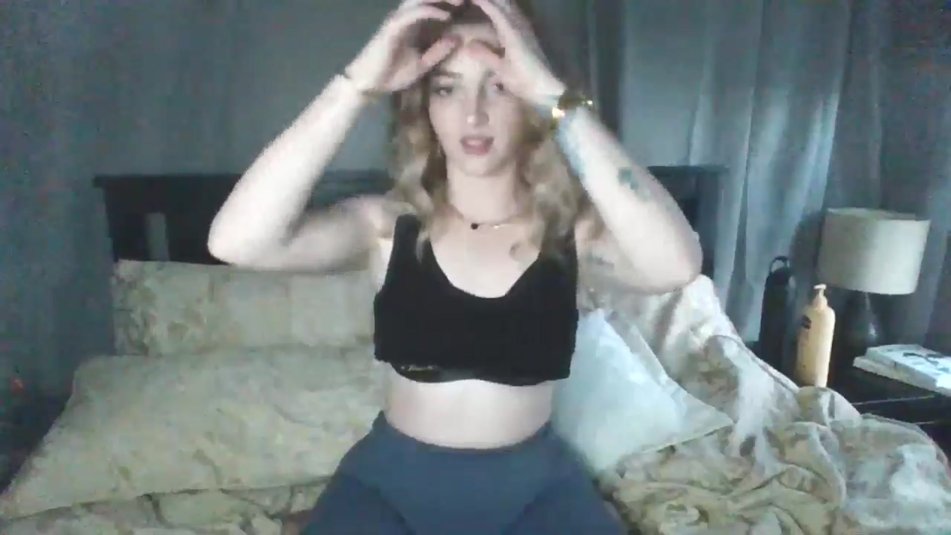 Gallery image thumbnail from GoddessAbbyJo's myfreecams stream on, 05/03/2024, 07:29 image 7 of 20