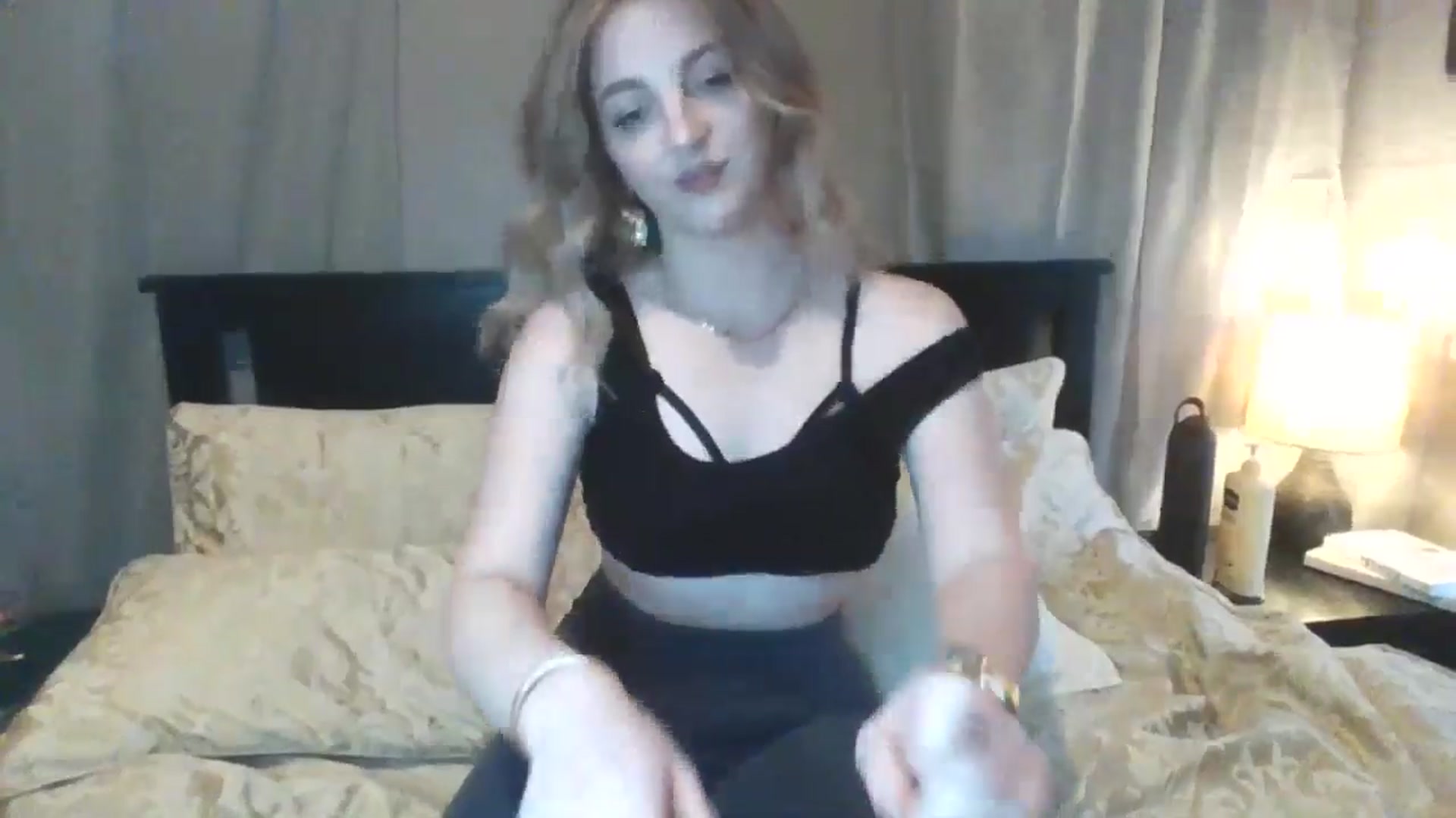 Gallery image thumbnail from GoddessAbbyJo's myfreecams stream on, 05/03/2024, 07:29 image 13 of 20