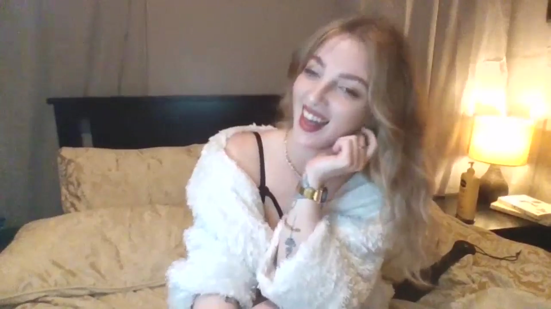 Gallery image thumbnail from GoddessAbbyJo's myfreecams stream on, 05/03/2024, 09:59 image 17 of 20
