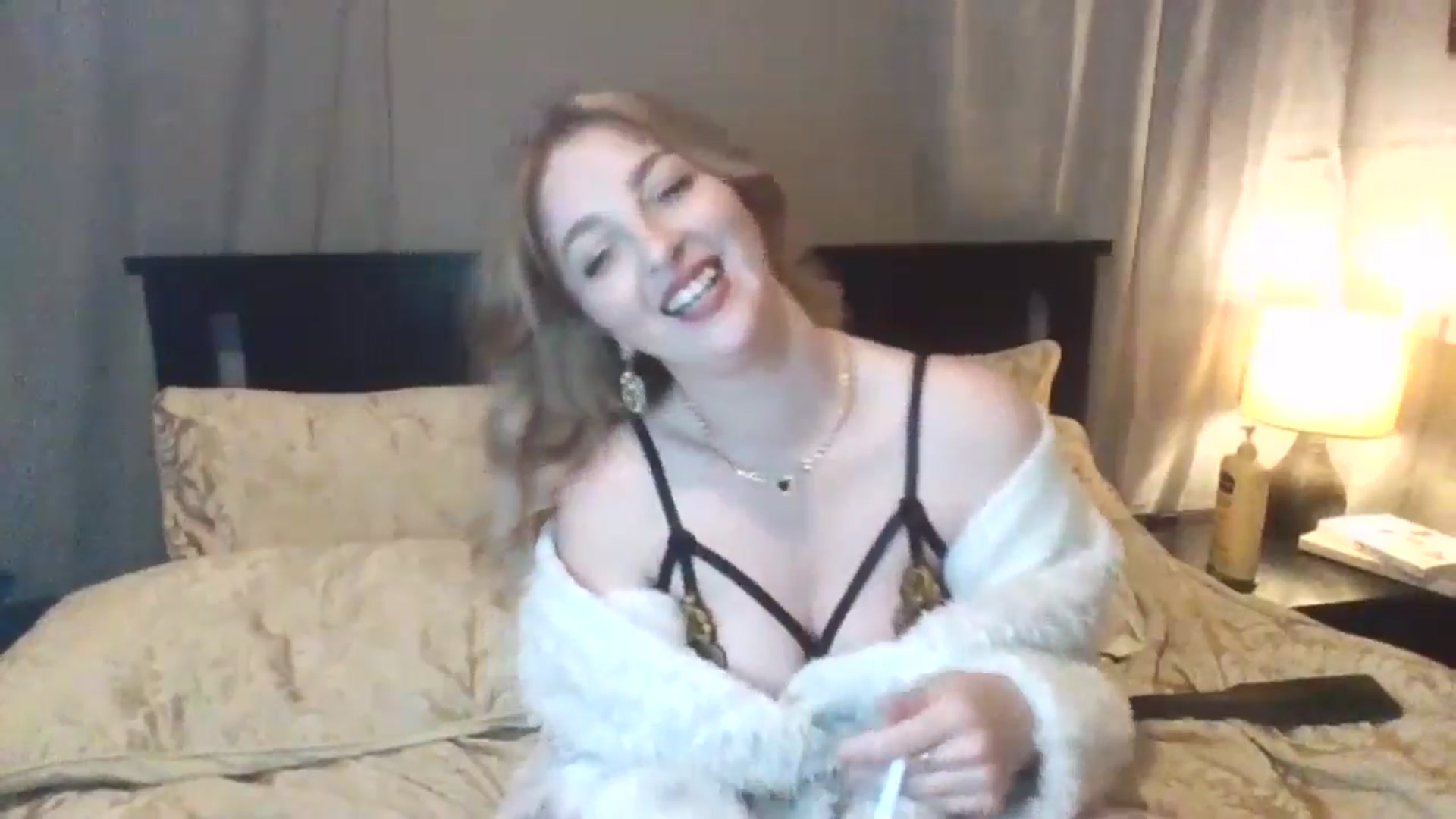 Gallery image thumbnail from GoddessAbbyJo's myfreecams stream on, 05/03/2024, 10:31 image 12 of 20