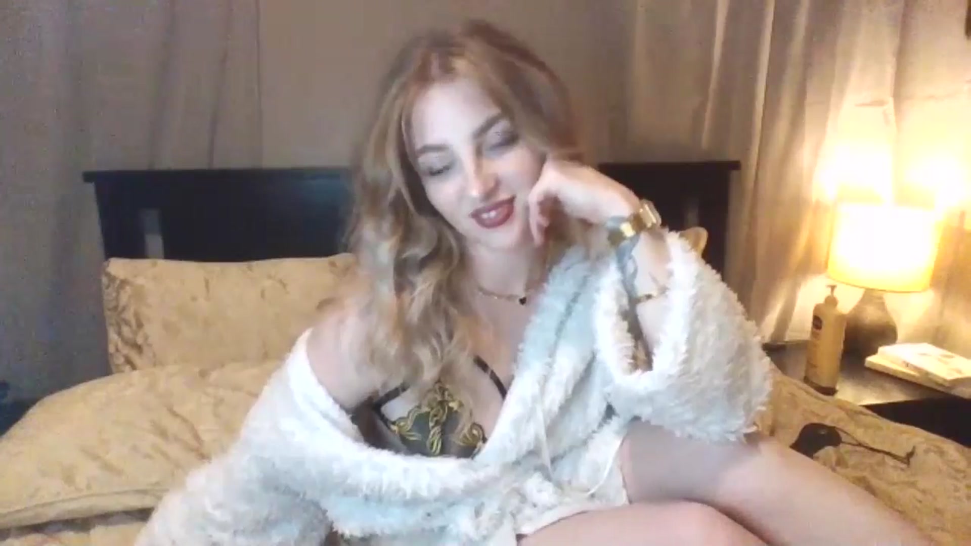 Gallery image thumbnail from GoddessAbbyJo's myfreecams stream on, 05/03/2024, 10:31 image 2 of 20
