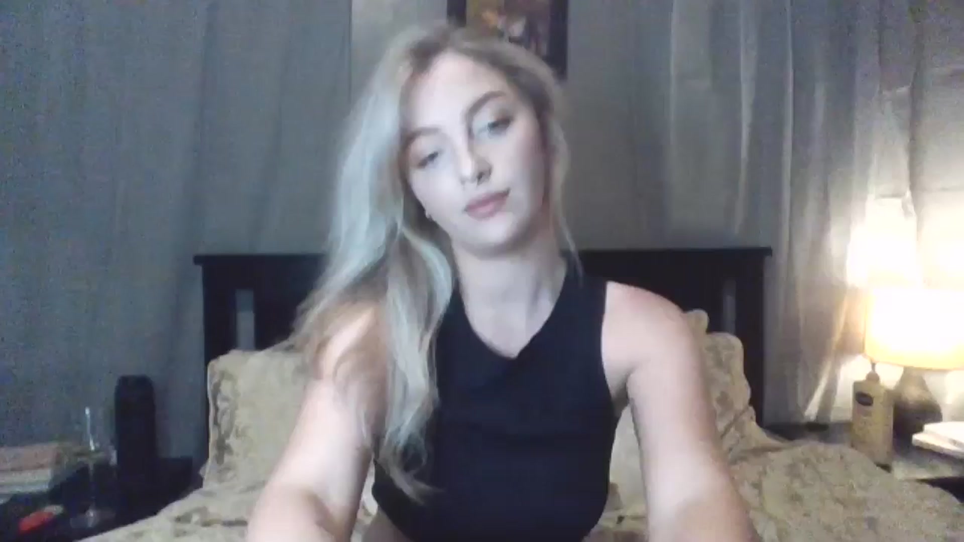 Gallery image thumbnail from GoddessAbbyJo's myfreecams stream on, 05/15/2024, 08:16 image 17 of 20
