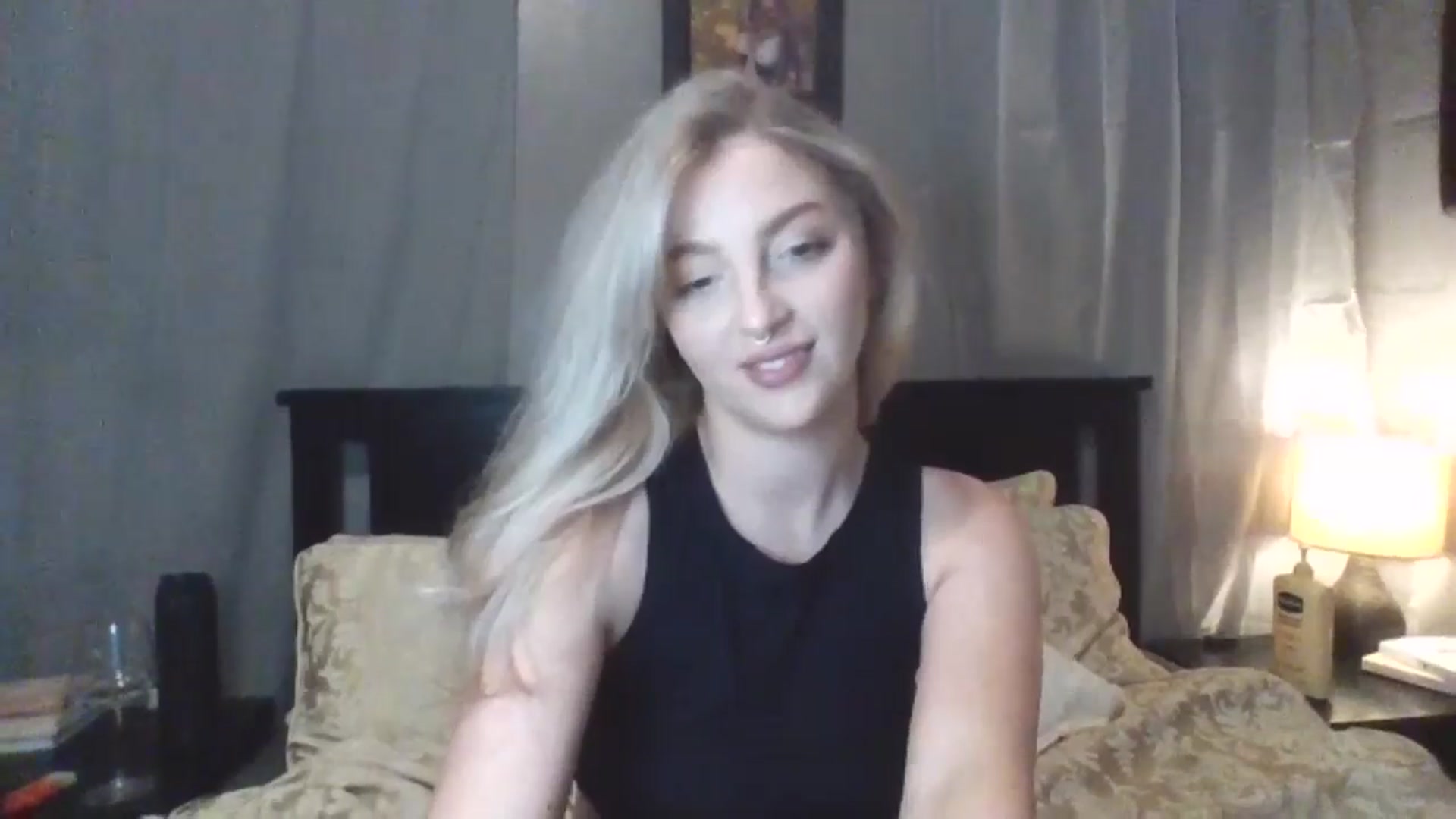 Gallery image thumbnail from GoddessAbbyJo's myfreecams stream on, 05/15/2024, 08:55 image 17 of 20
