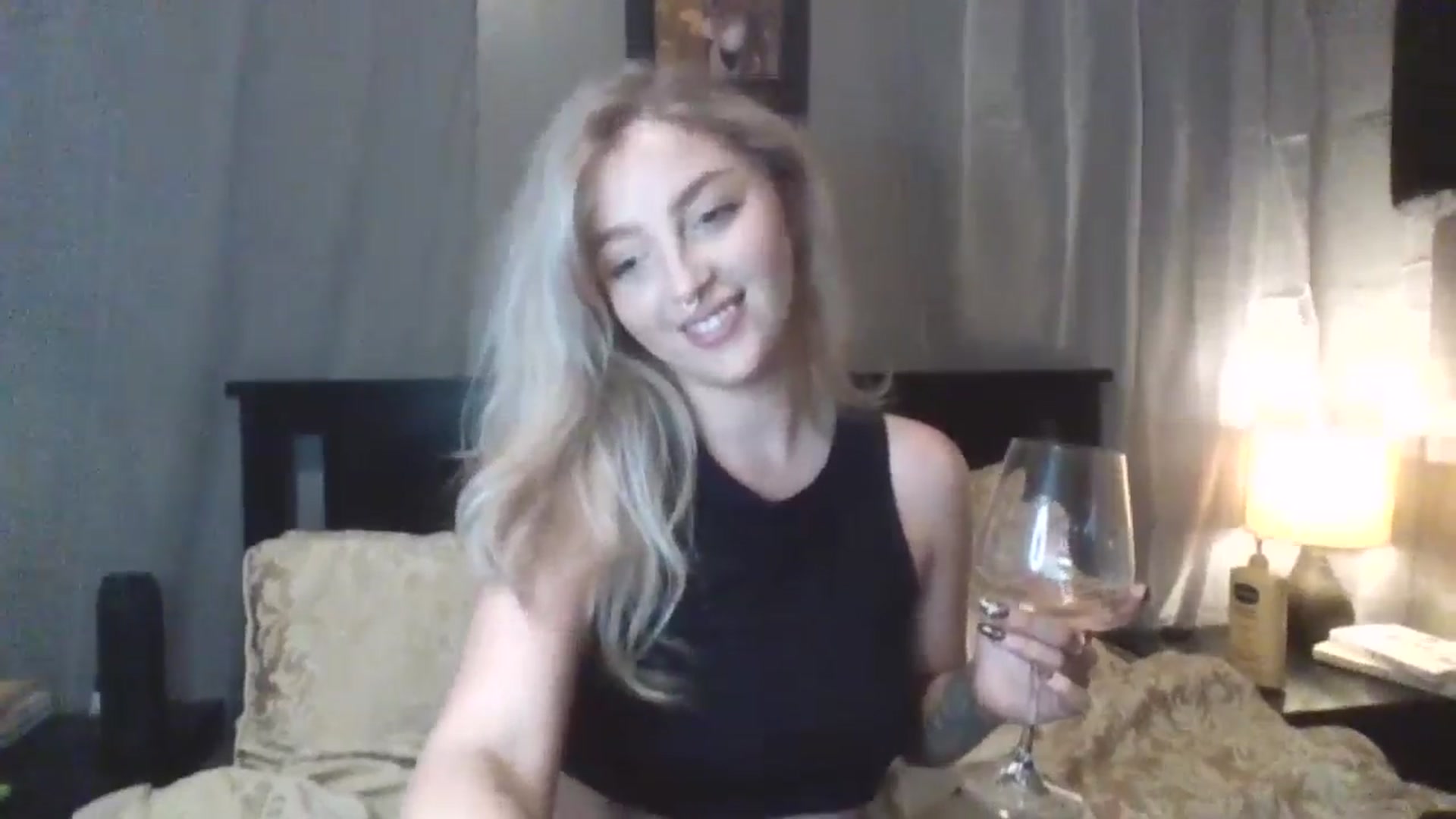 Gallery image thumbnail from GoddessAbbyJo's myfreecams stream on, 05/15/2024, 09:22 image 12 of 20