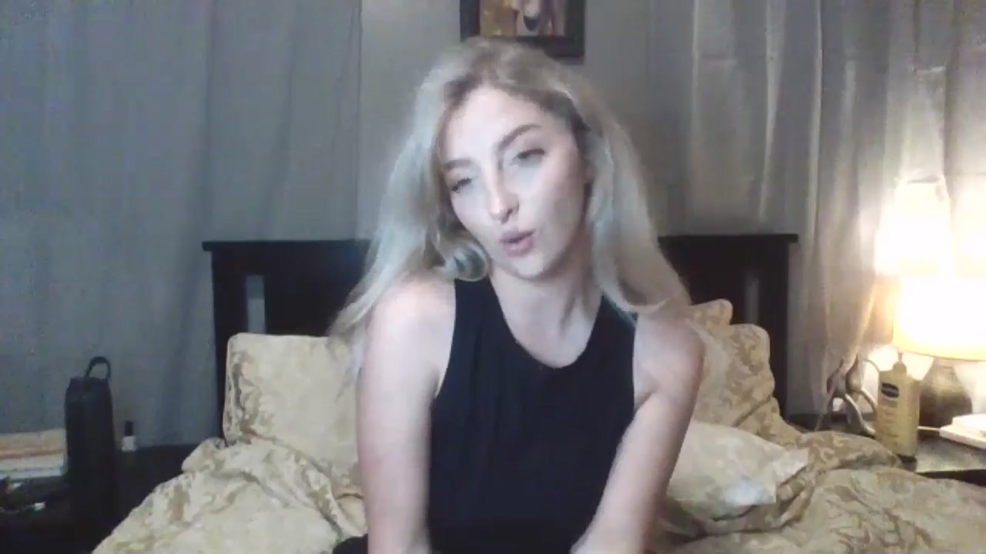 Gallery image thumbnail from GoddessAbbyJo's myfreecams stream on, 05/15/2024, 12:53 image 9 of 20