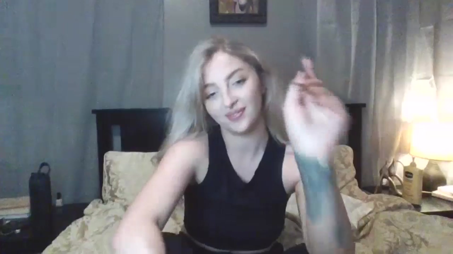 Gallery image thumbnail from GoddessAbbyJo's myfreecams stream on, 05/15/2024, 12:53 image 12 of 20