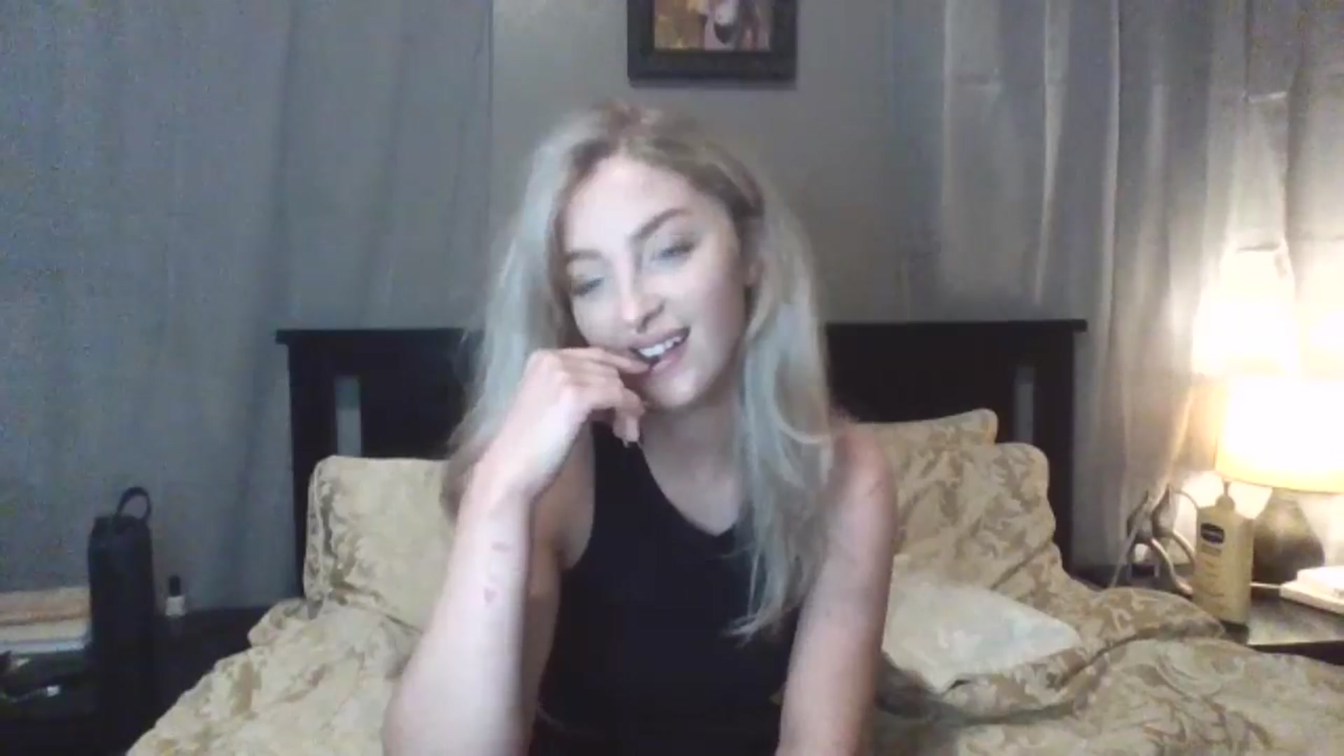 Gallery image thumbnail from GoddessAbbyJo's myfreecams stream on, 05/15/2024, 12:53 image 3 of 20