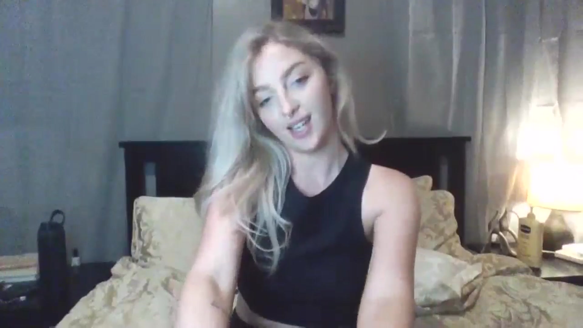 Gallery image thumbnail from GoddessAbbyJo's myfreecams stream on, 05/15/2024, 12:53 image 15 of 20