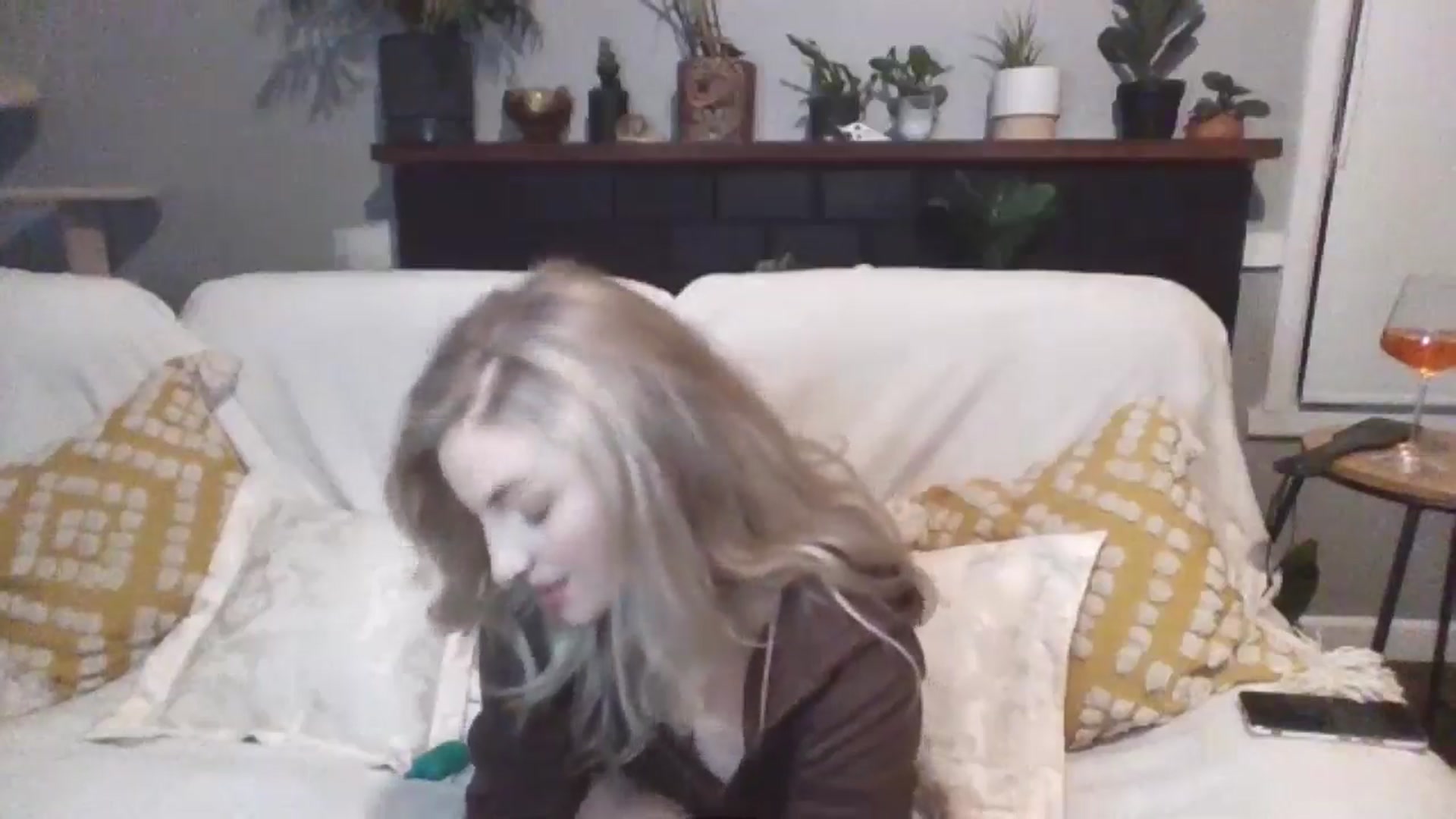 Gallery image thumbnail from GoddessAbbyJo's myfreecams stream on, 05/17/2024, 11:30 image 20 of 20