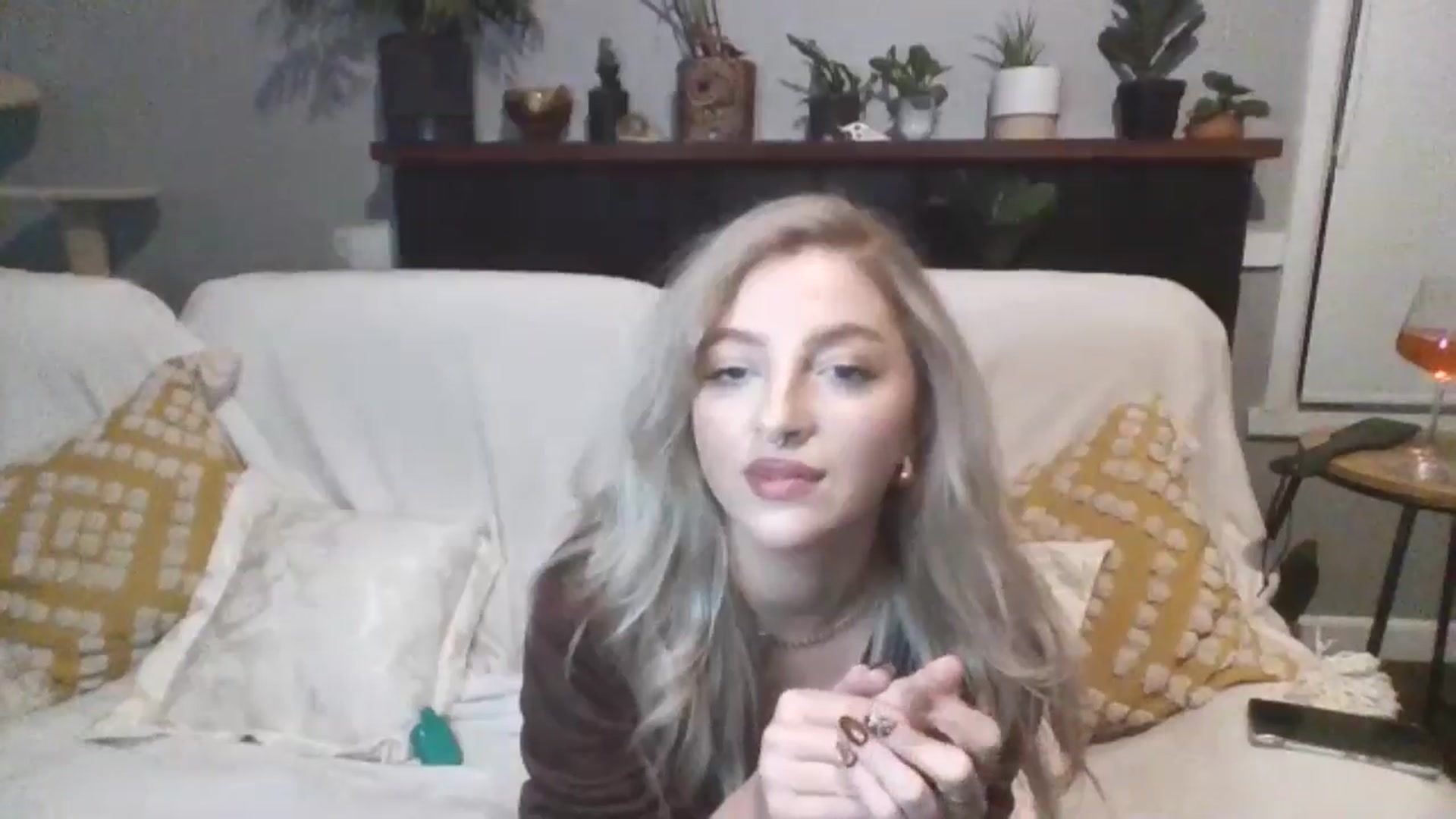Gallery image thumbnail from GoddessAbbyJo's myfreecams stream on, 05/17/2024, 11:30 image 13 of 20