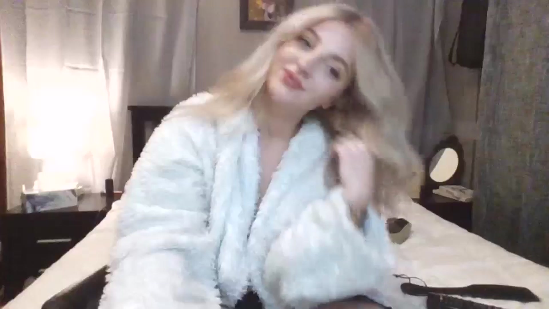 Gallery image thumbnail from GoddessAbbyJo's myfreecams stream on, 05/22/2024, 13:12 image 6 of 20