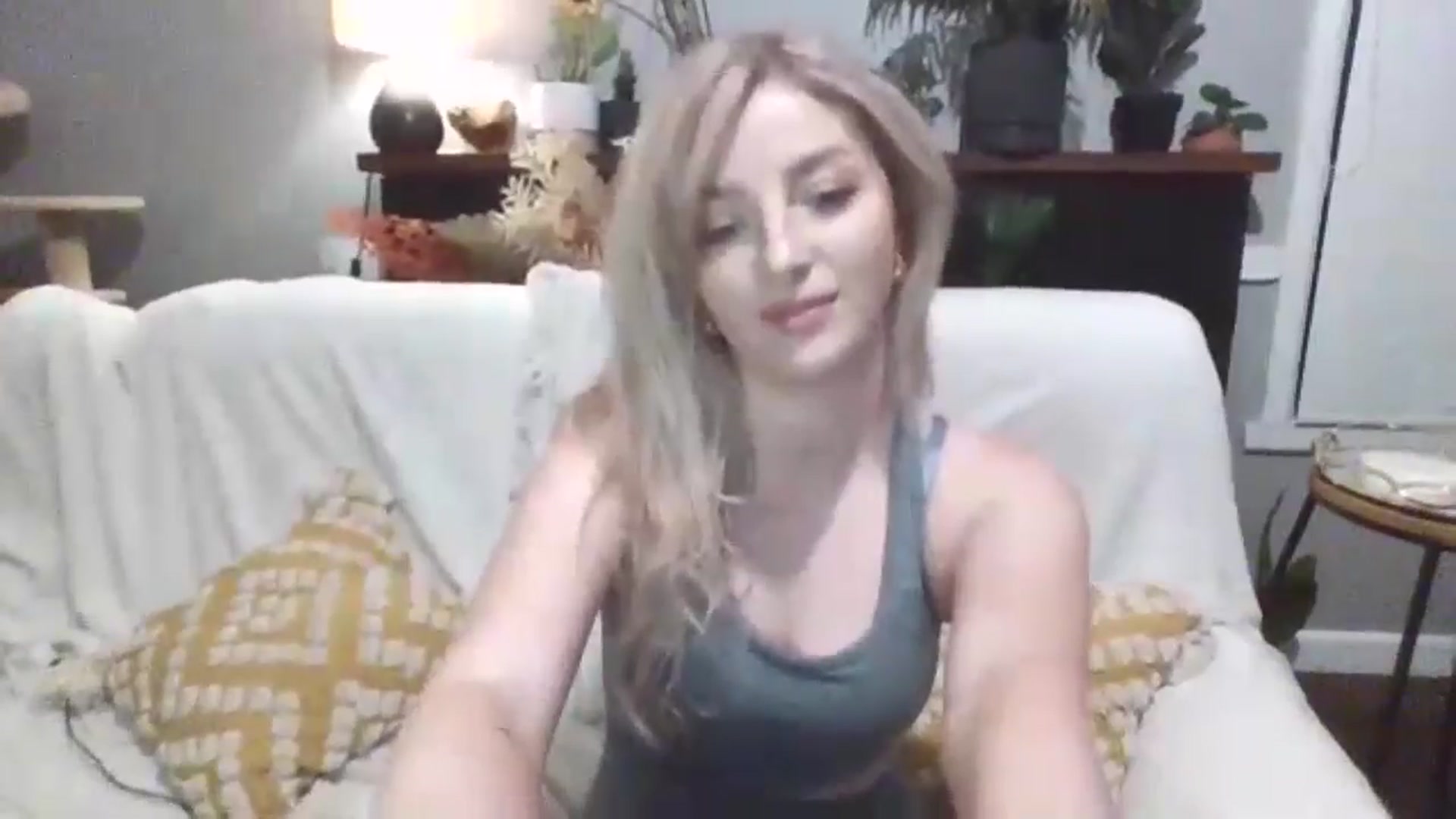 Gallery image thumbnail from GoddessAbbyJo's myfreecams stream on, 05/23/2024, 09:29 image 17 of 20
