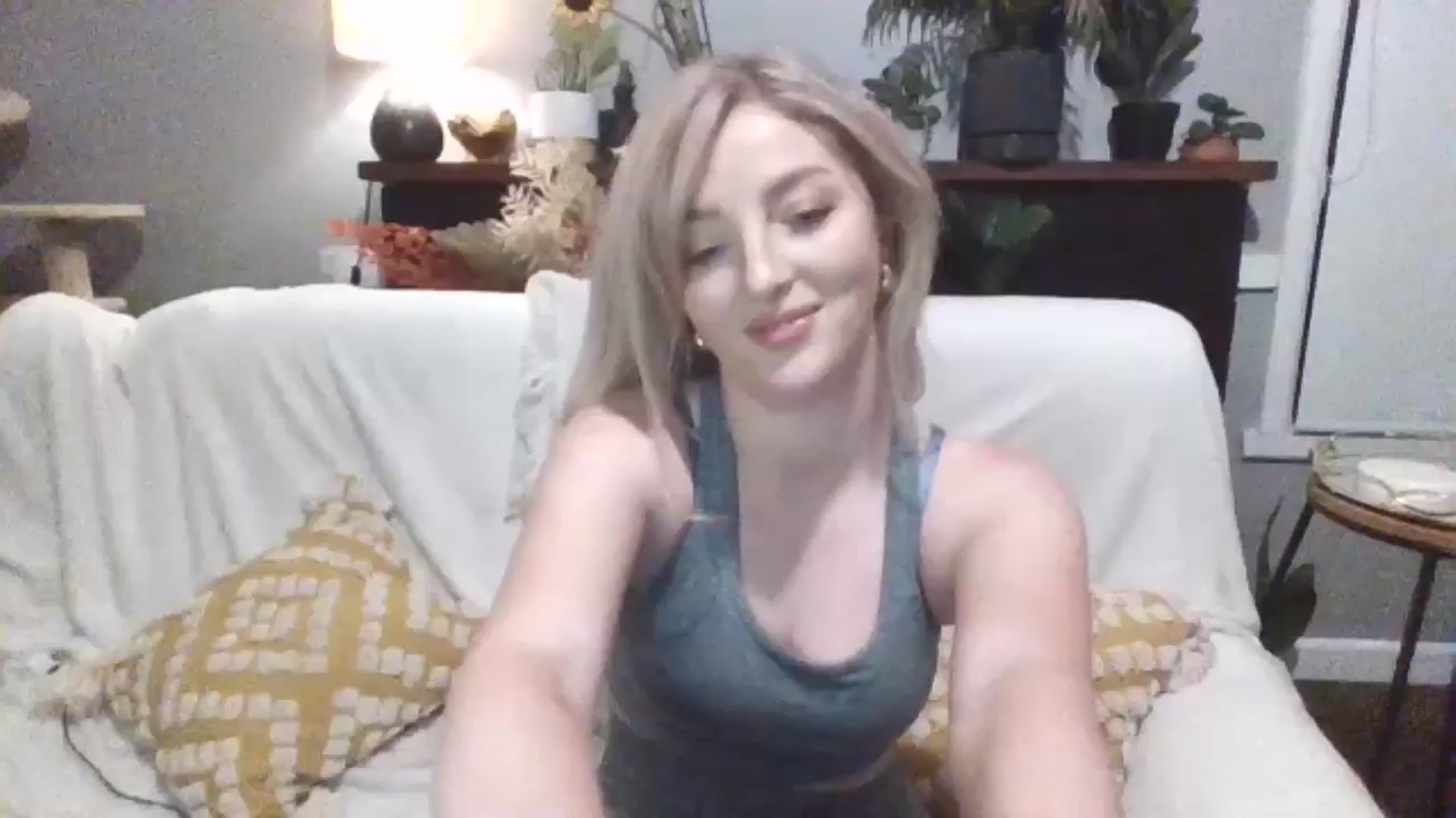 Gallery image thumbnail from GoddessAbbyJo's myfreecams stream on, 05/23/2024, 09:29 image 16 of 20