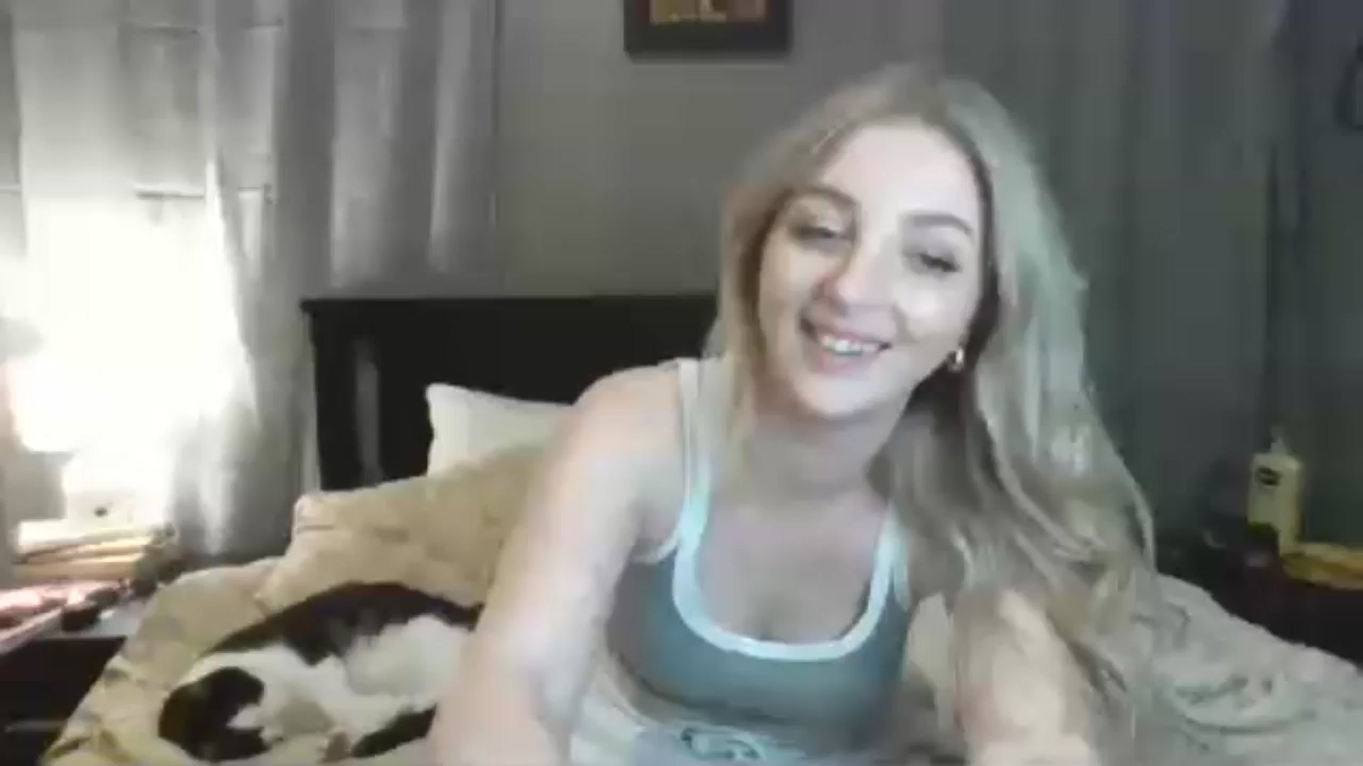 Gallery image thumbnail from GoddessAbbyJo's myfreecams stream on, 05/30/2024, 12:14 image 6 of 20